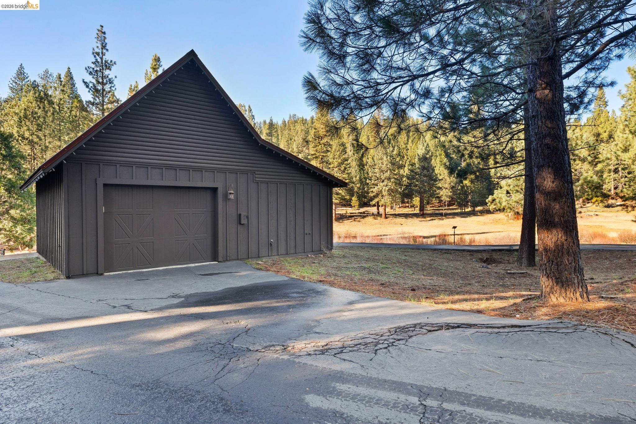 Detail Gallery Image 11 of 17 For 31631 Old Strawberry Rd, Strawberry,  CA 95375 - 4 Beds | 3/1 Baths