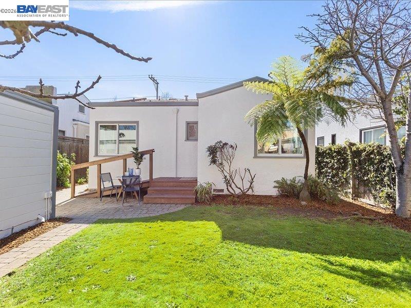 Detail Gallery Image 37 of 53 For 321 Central Ave, Alameda,  CA 94501 - 2 Beds | 1 Baths