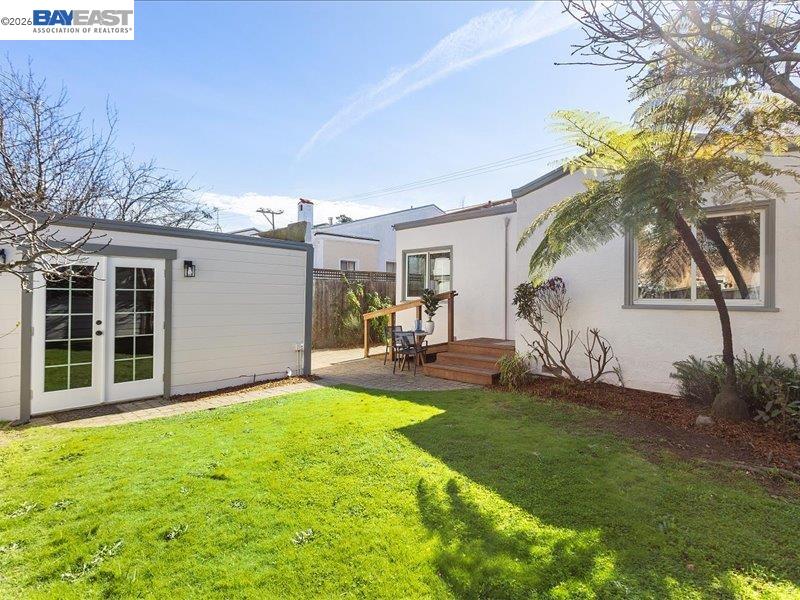 Detail Gallery Image 38 of 53 For 321 Central Ave, Alameda,  CA 94501 - 2 Beds | 1 Baths