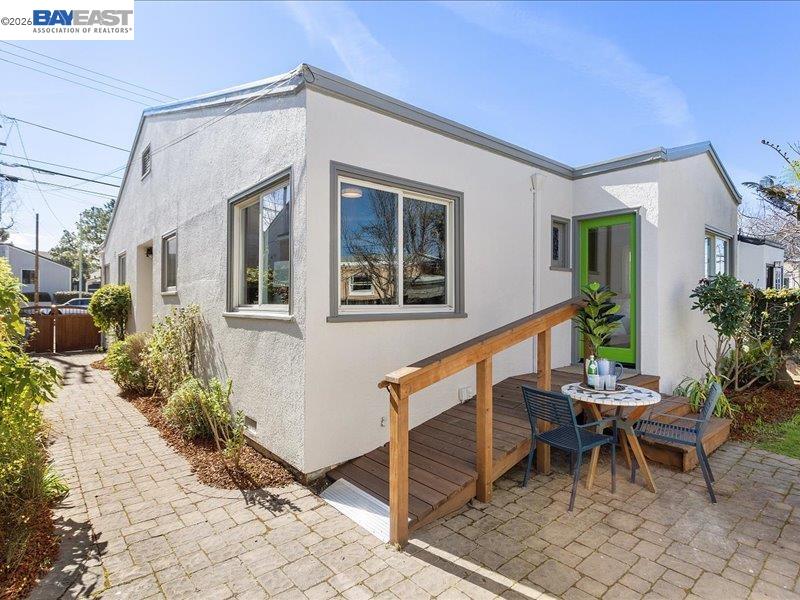 Detail Gallery Image 42 of 53 For 321 Central Ave, Alameda,  CA 94501 - 2 Beds | 1 Baths