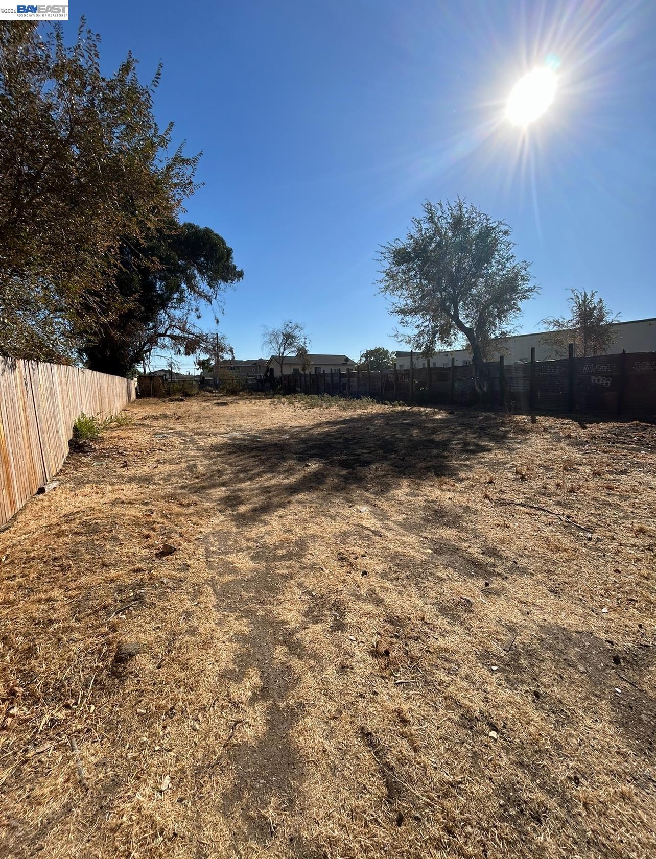 Detail Gallery Image 5 of 6 For 64 S Bella Monte Ave, Bay Point,  CA 94565 - – Beds | – Baths