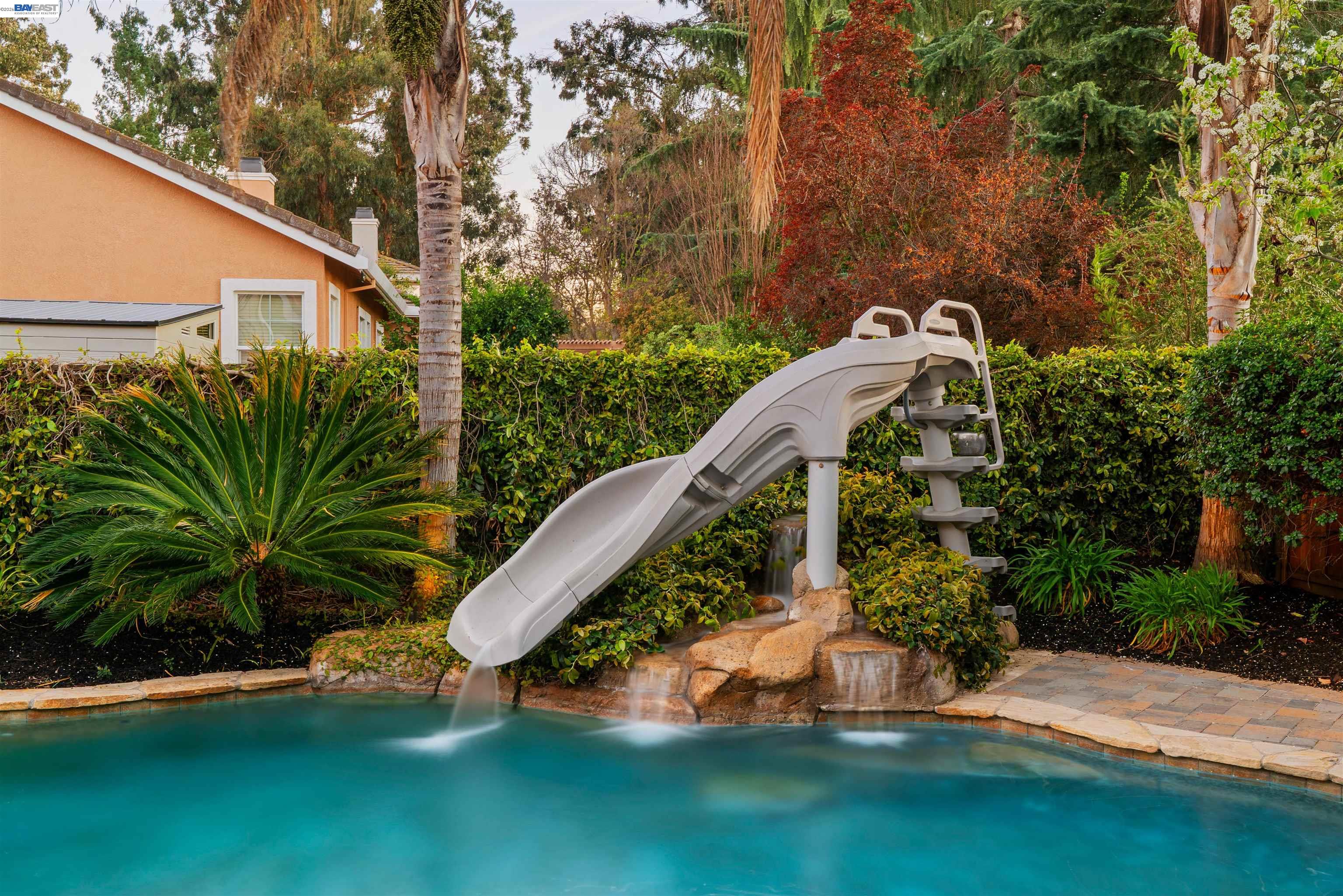 Detail Gallery Image 56 of 60 For 1635 Embassy Cir, Livermore,  CA 94550 - 4 Beds | 2/1 Baths