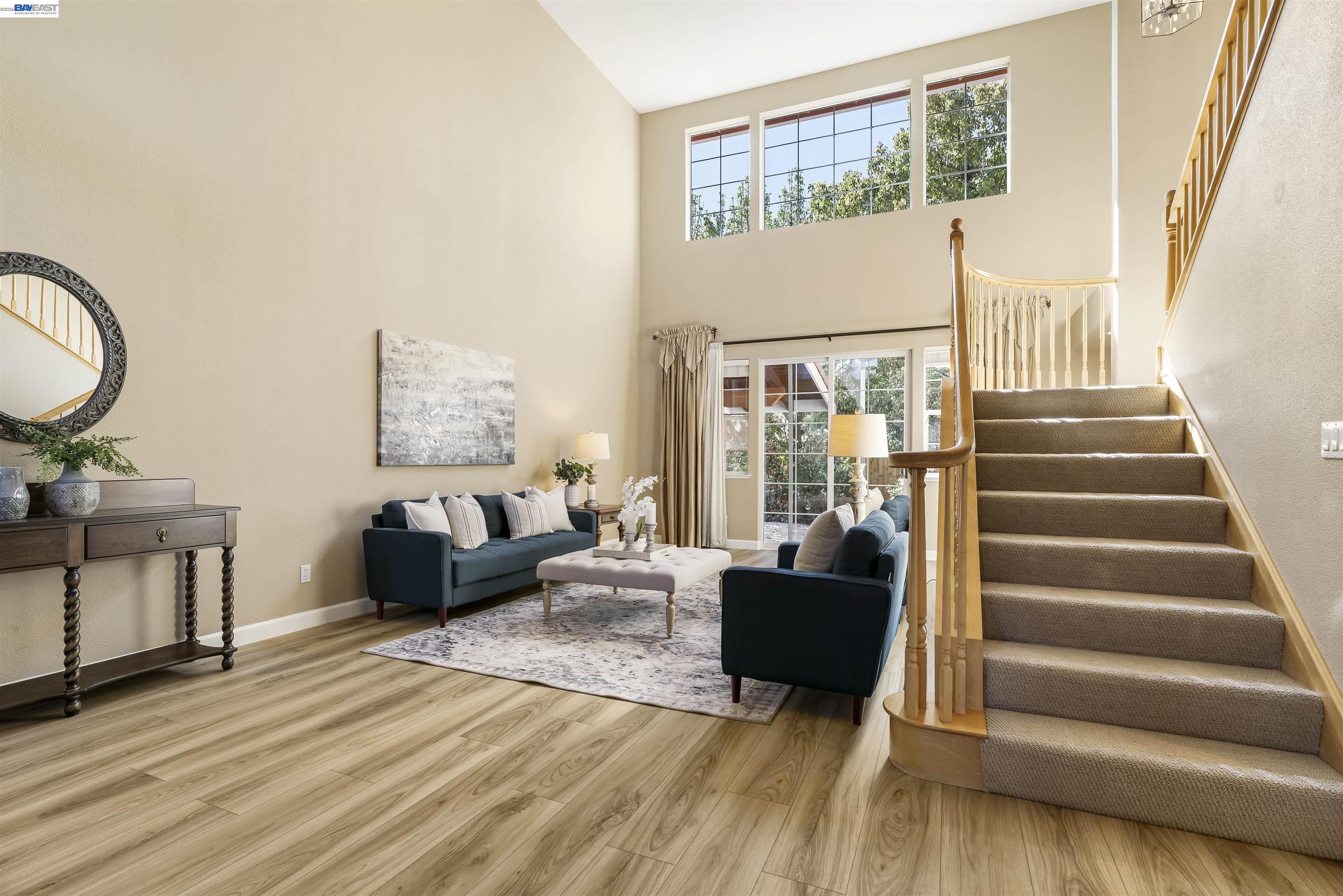 Detail Gallery Image 7 of 60 For 1635 Embassy Cir, Livermore,  CA 94550 - 4 Beds | 2/1 Baths