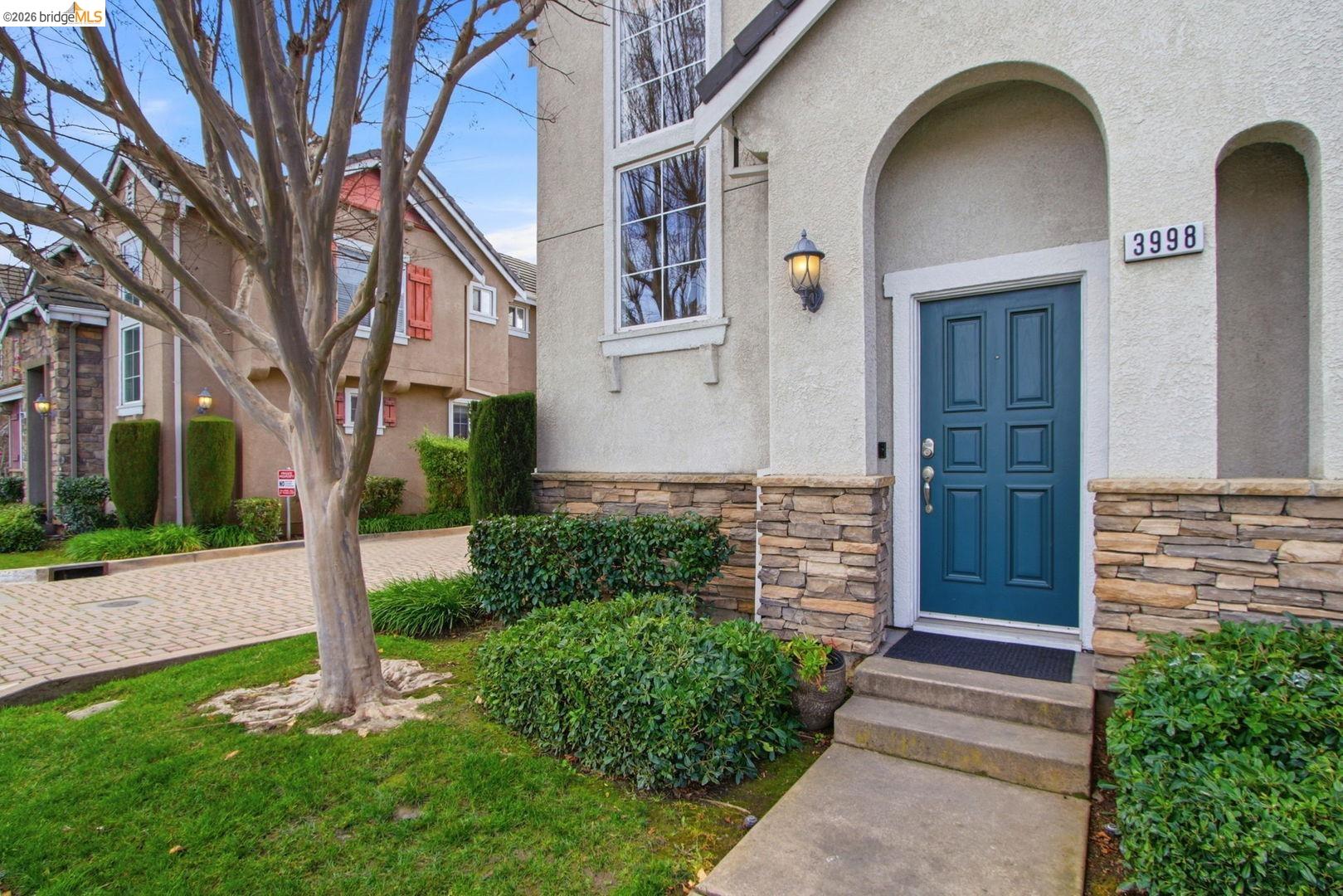 Detail Gallery Image 1 of 1 For 3998 Williams Rd, San Jose,  CA 95117 - 4 Beds | 2/1 Baths