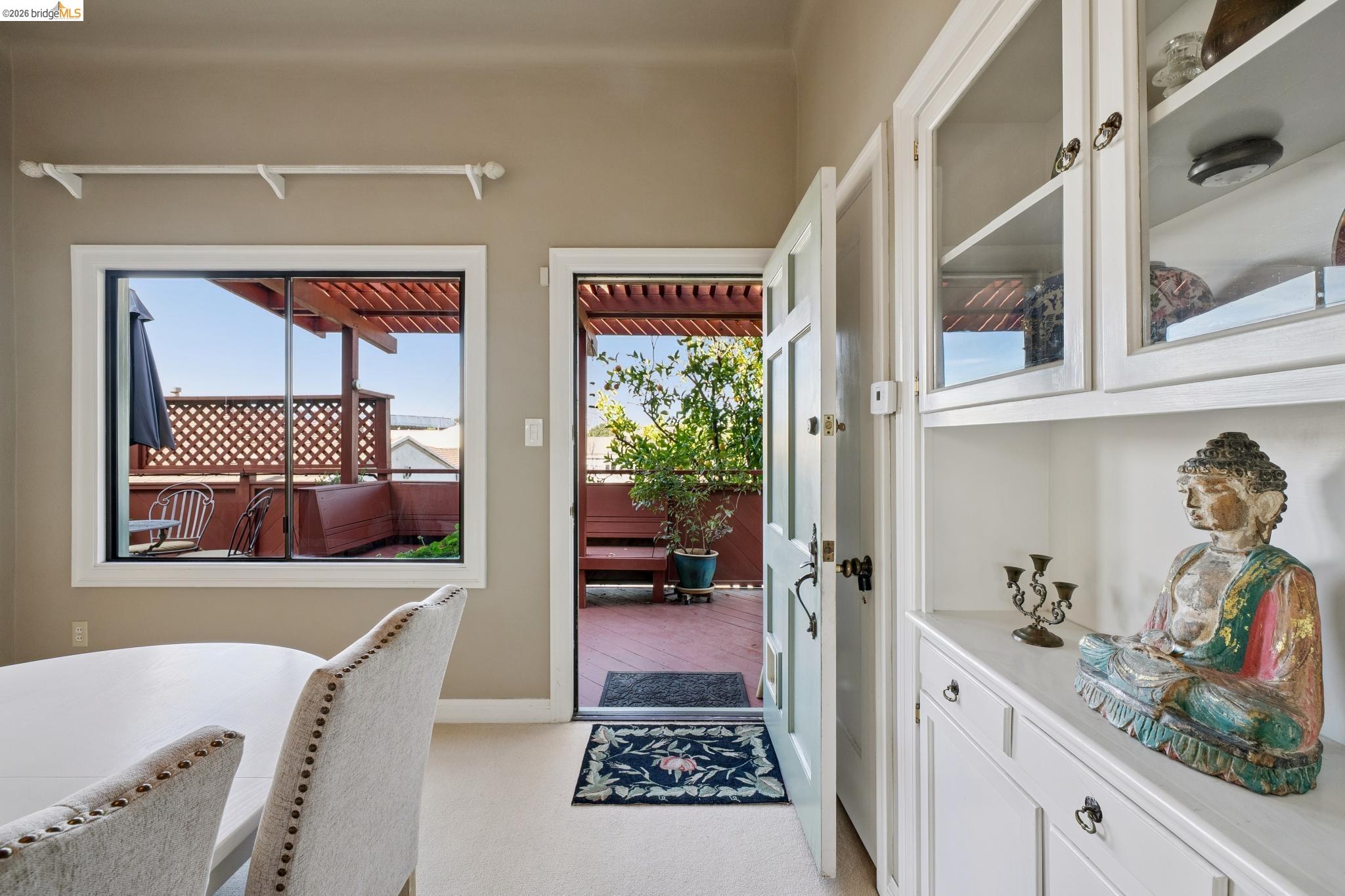 Detail Gallery Image 19 of 55 For 822 a St, Crockett,  CA 94525 - 5 Beds | 2 Baths