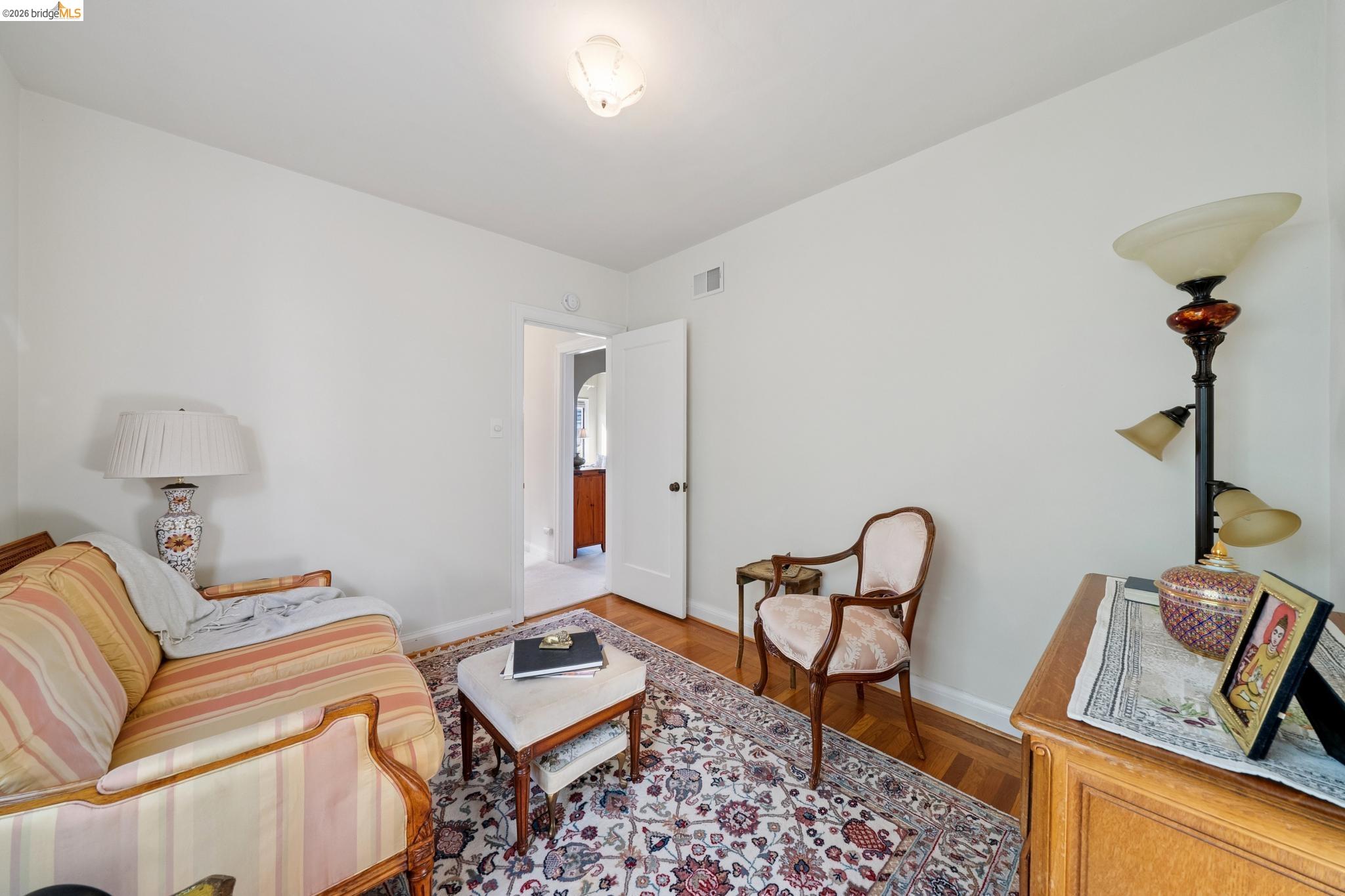 Detail Gallery Image 23 of 55 For 822 a St, Crockett,  CA 94525 - 5 Beds | 2 Baths