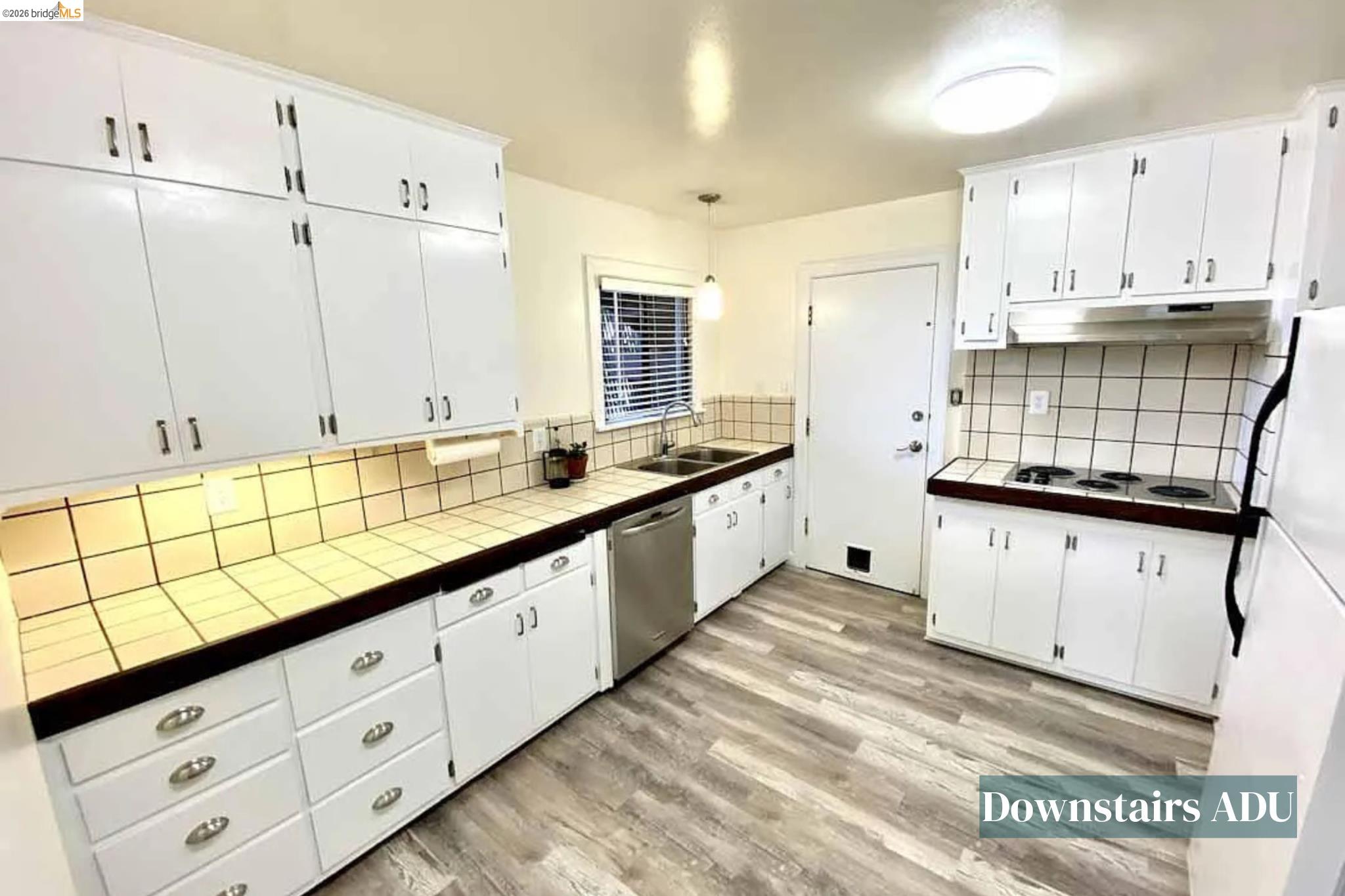 Detail Gallery Image 40 of 55 For 822 a St, Crockett,  CA 94525 - 5 Beds | 2 Baths