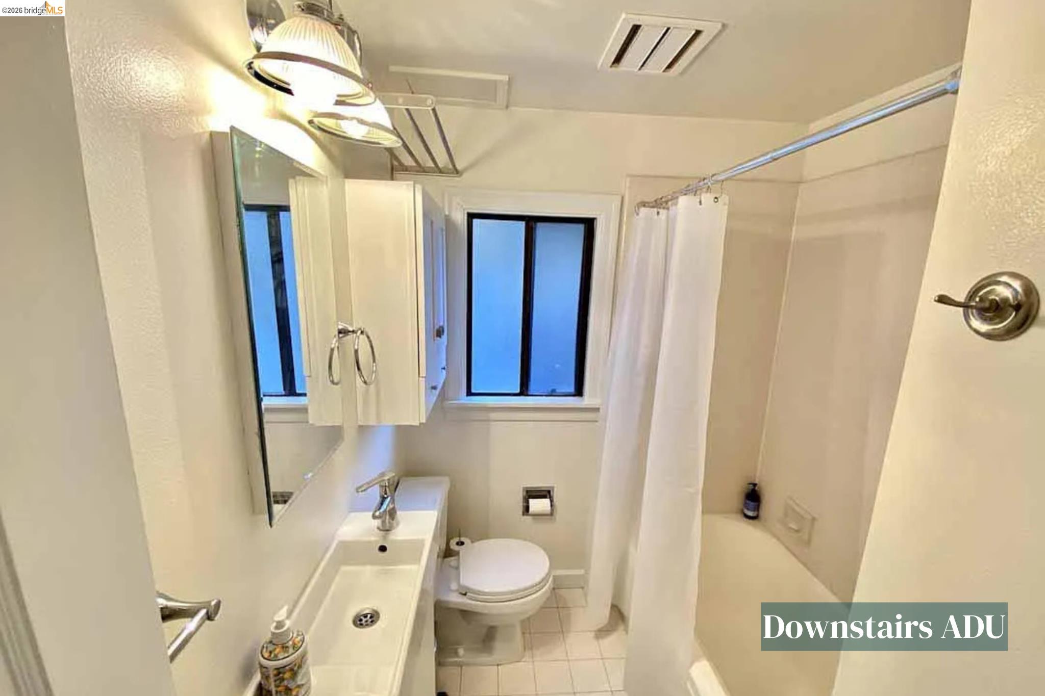 Detail Gallery Image 47 of 55 For 822 a St, Crockett,  CA 94525 - 5 Beds | 2 Baths