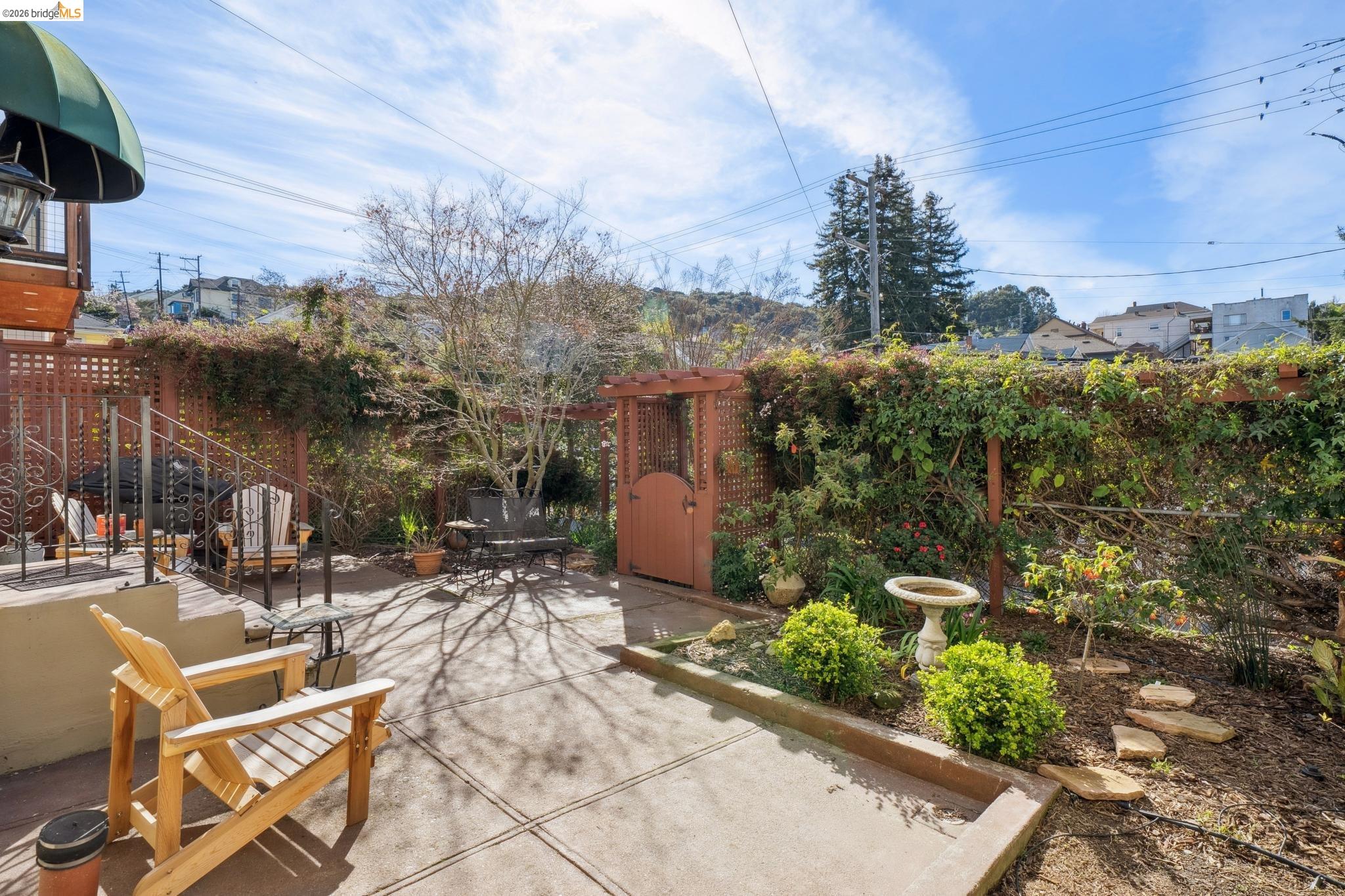 Detail Gallery Image 48 of 55 For 822 a St, Crockett,  CA 94525 - 5 Beds | 2 Baths