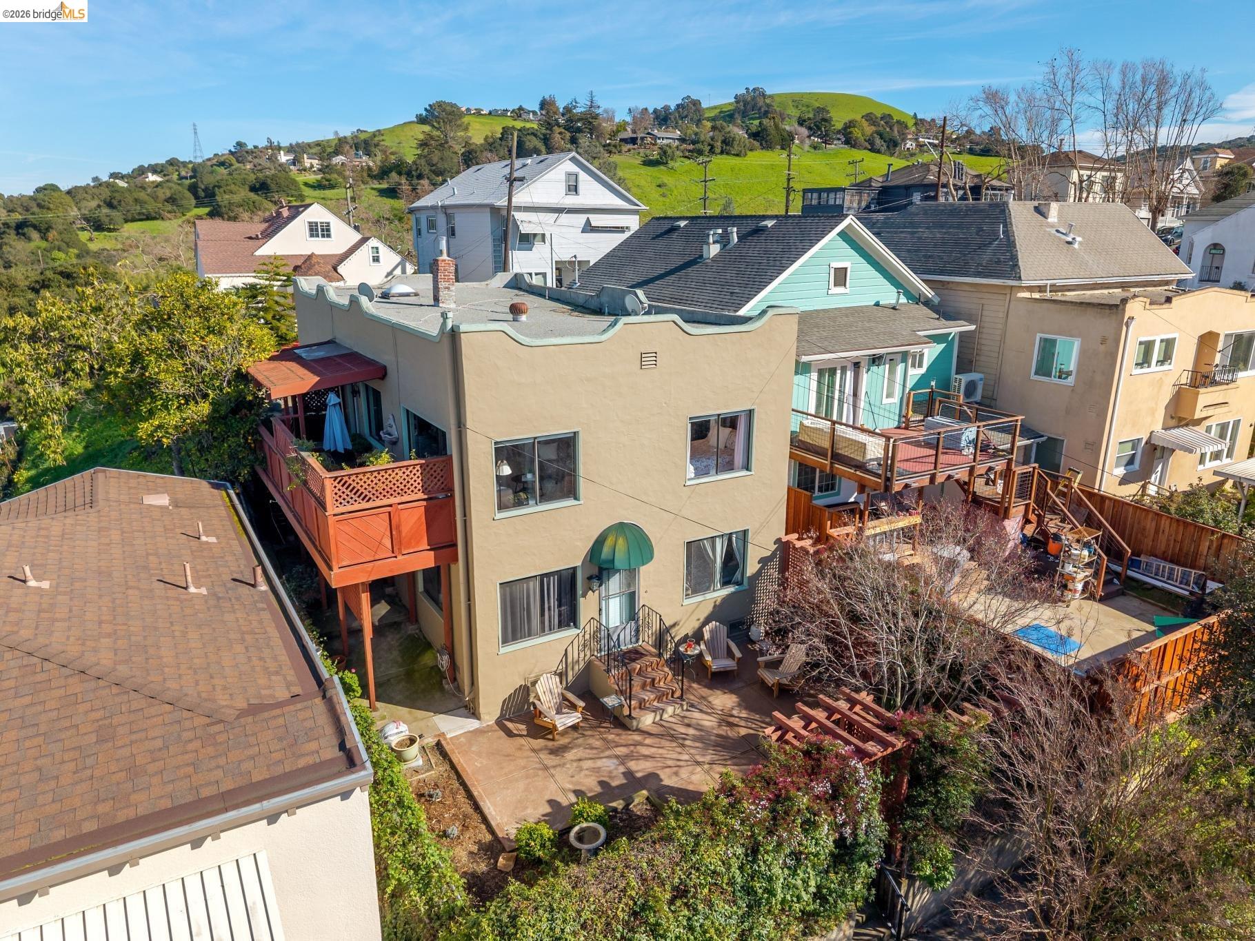 Detail Gallery Image 52 of 55 For 822 a St, Crockett,  CA 94525 - 5 Beds | 2 Baths