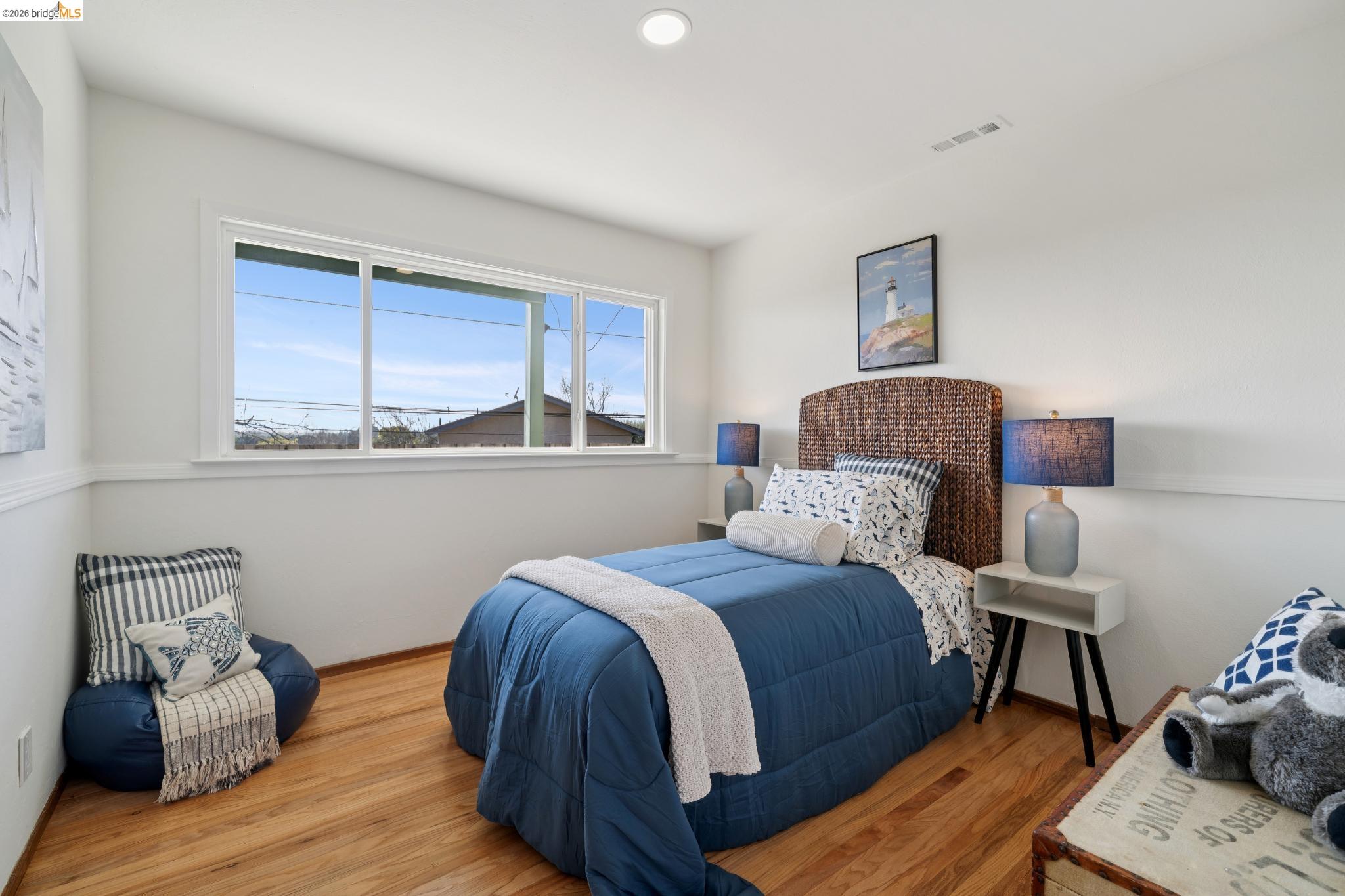 Detail Gallery Image 22 of 43 For 30229 Treeview St, Hayward,  CA 94544 - 5 Beds | 3 Baths