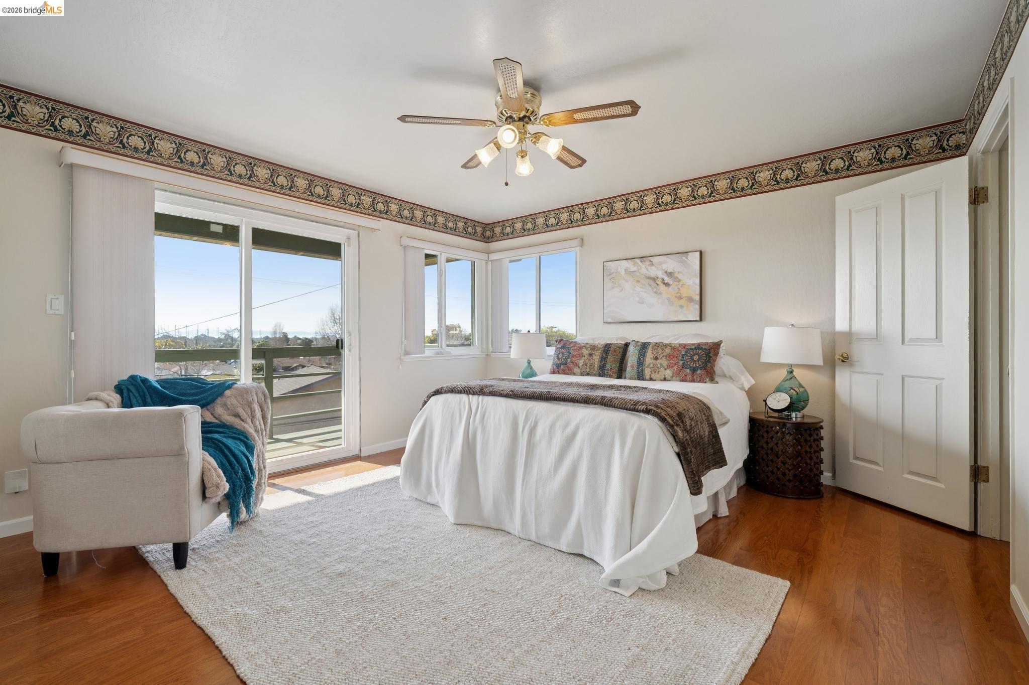 Detail Gallery Image 25 of 43 For 30229 Treeview St, Hayward,  CA 94544 - 5 Beds | 3 Baths