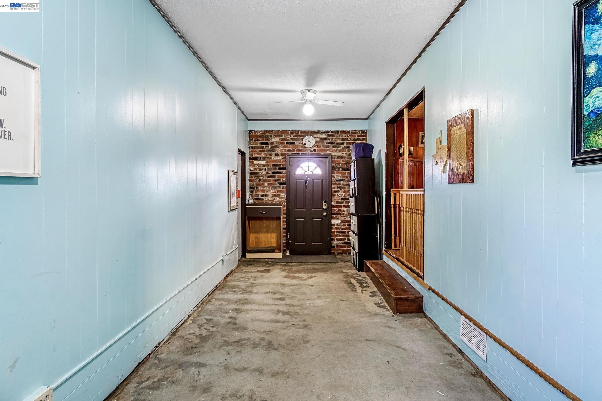 Detail Gallery Image 10 of 44 For 3495 E Dakota Ave, Fresno,  CA 93726 - 3 Beds | 1/1 Baths