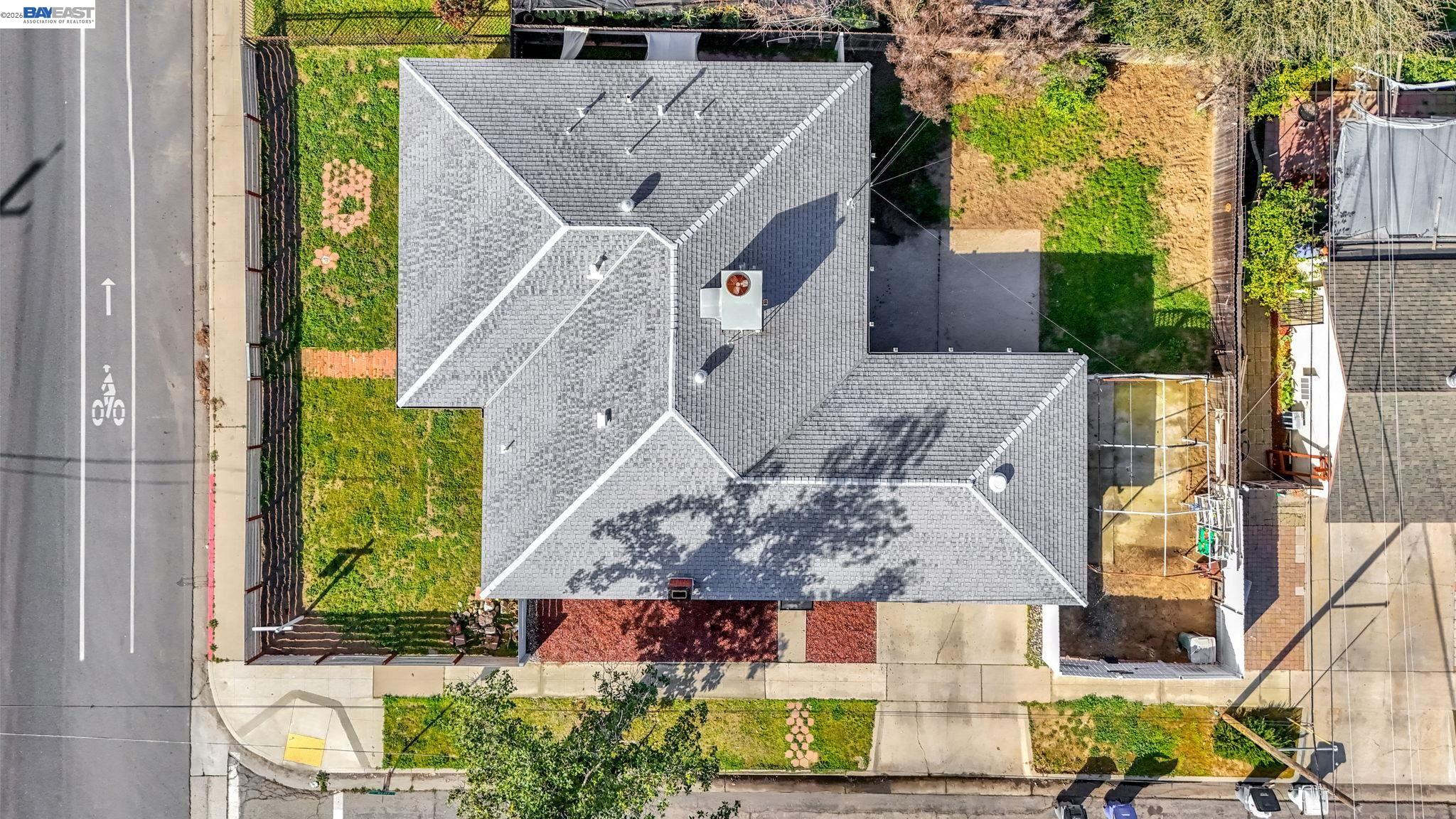 Detail Gallery Image 41 of 44 For 3495 E Dakota Ave, Fresno,  CA 93726 - 3 Beds | 1/1 Baths