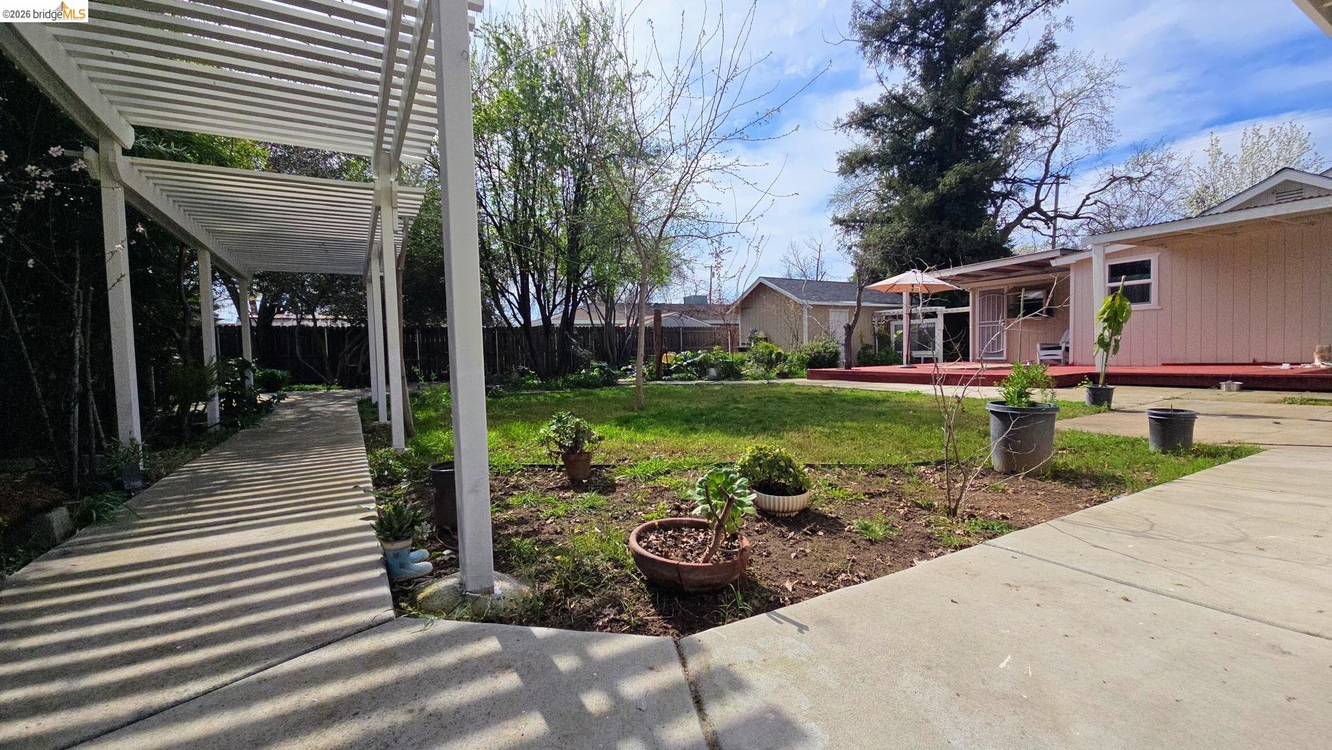 Detail Gallery Image 9 of 23 For 6624 5th St, Rio Linda,  CA 95673 - 3 Beds | 1 Baths