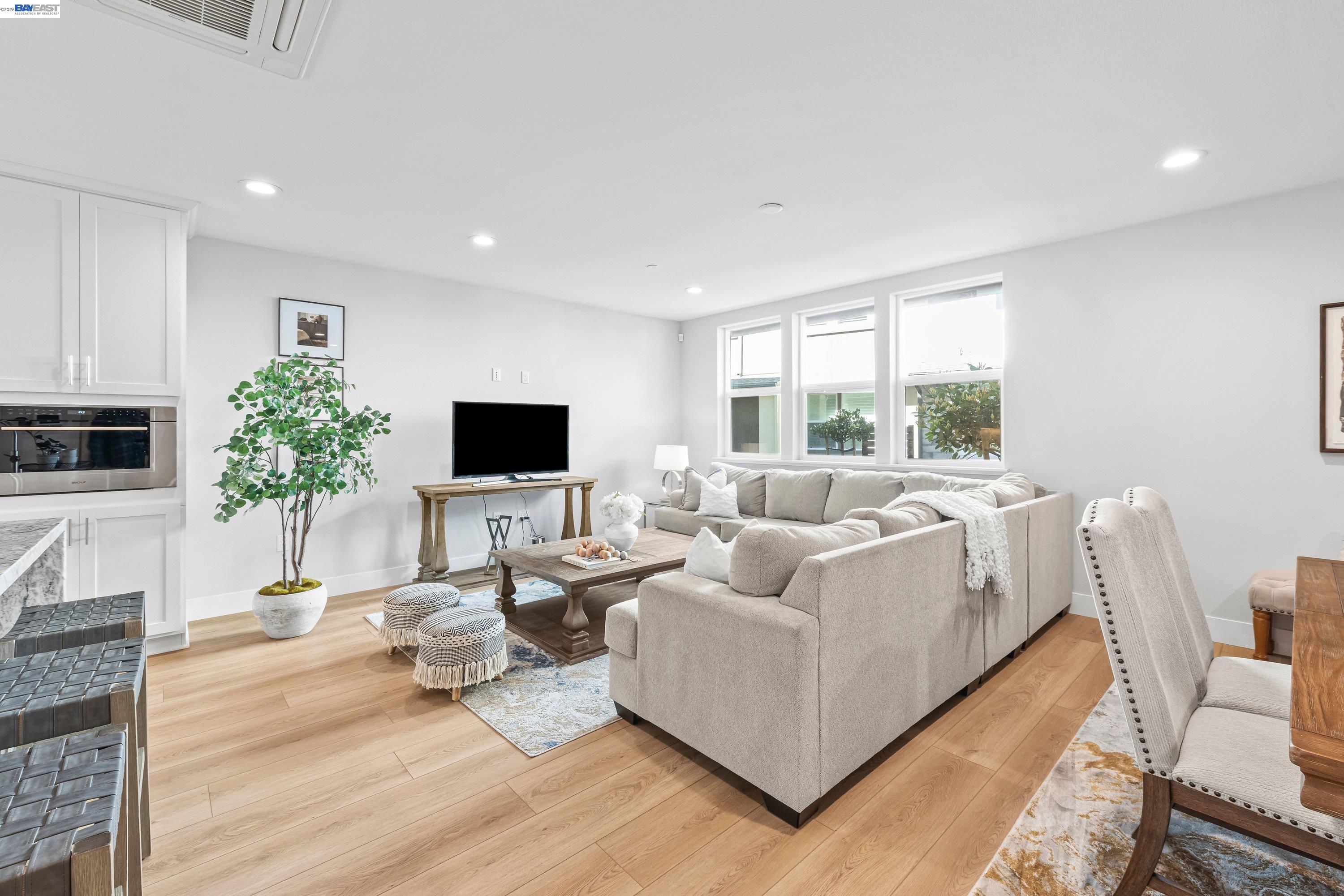 Photo #16: 41125444 Listing: Photo #16