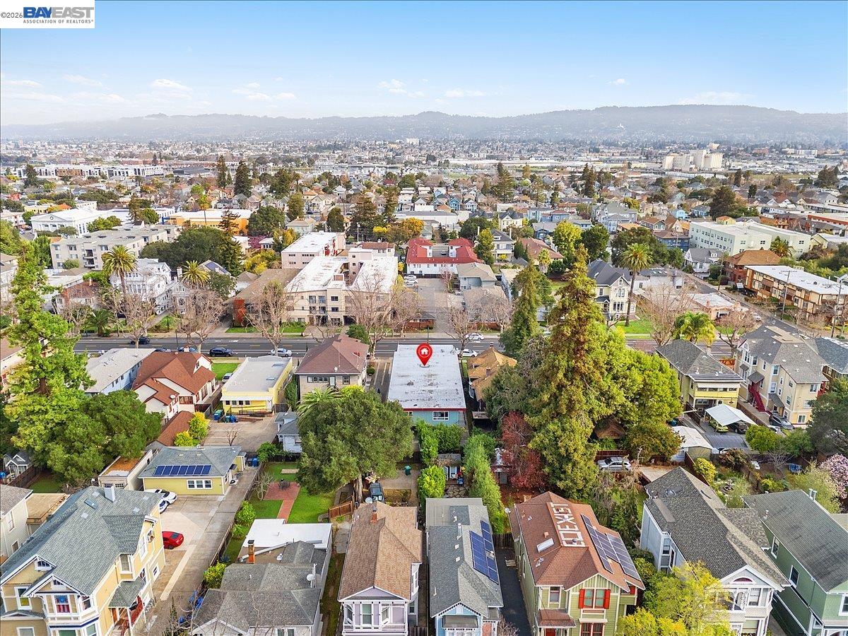 Detail Gallery Image 14 of 31 For 2050 Central Ave, Alameda,  CA 94501 - – Beds | – Baths