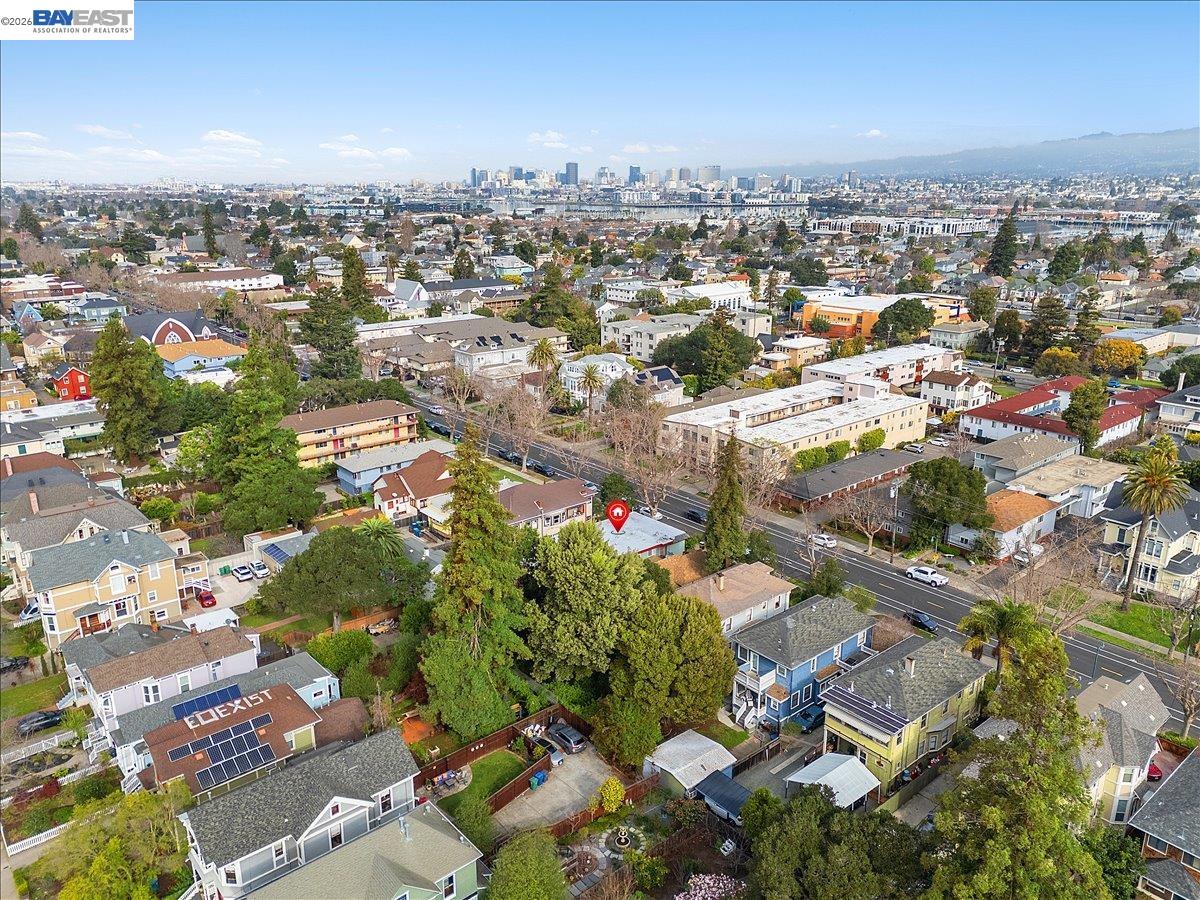 Detail Gallery Image 15 of 31 For 2050 Central Ave, Alameda,  CA 94501 - – Beds | – Baths