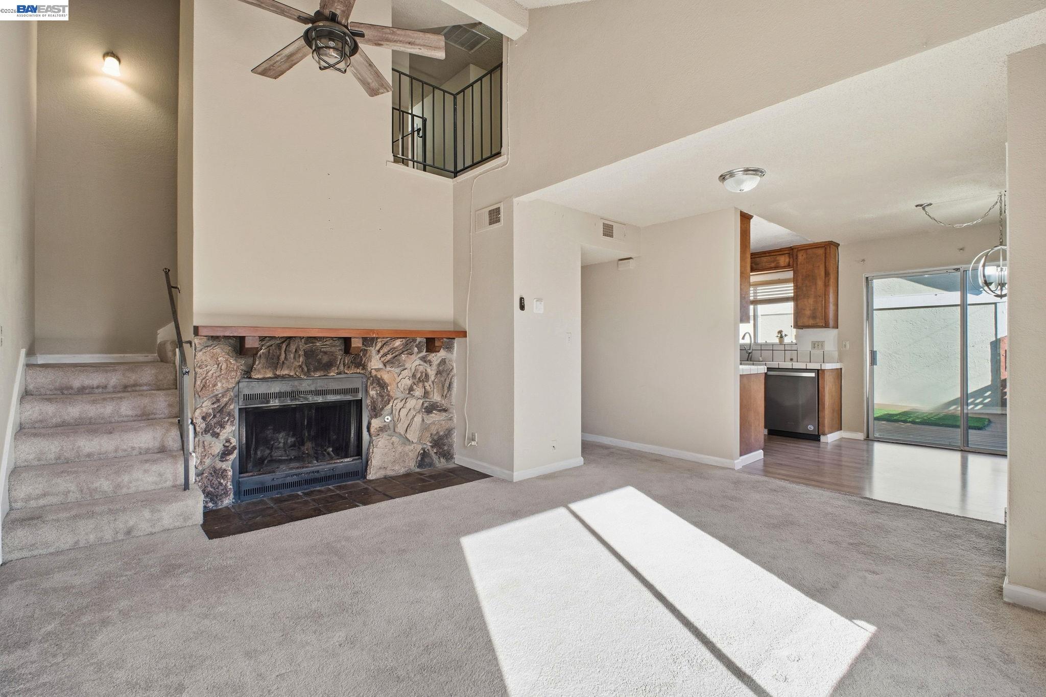 Photo #1: 41125451 Listing: Photo #1