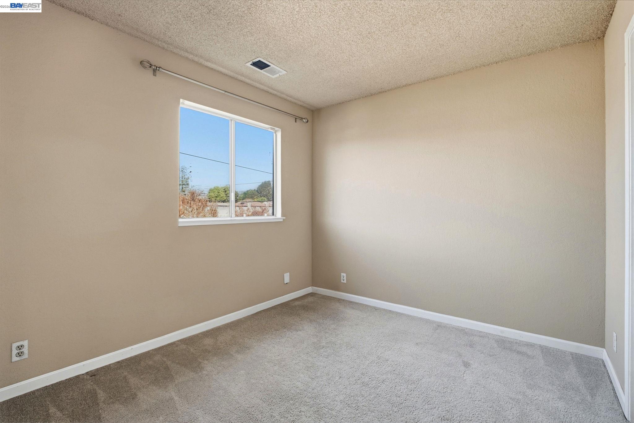 Photo #17: 41125451 Listing: Photo #17