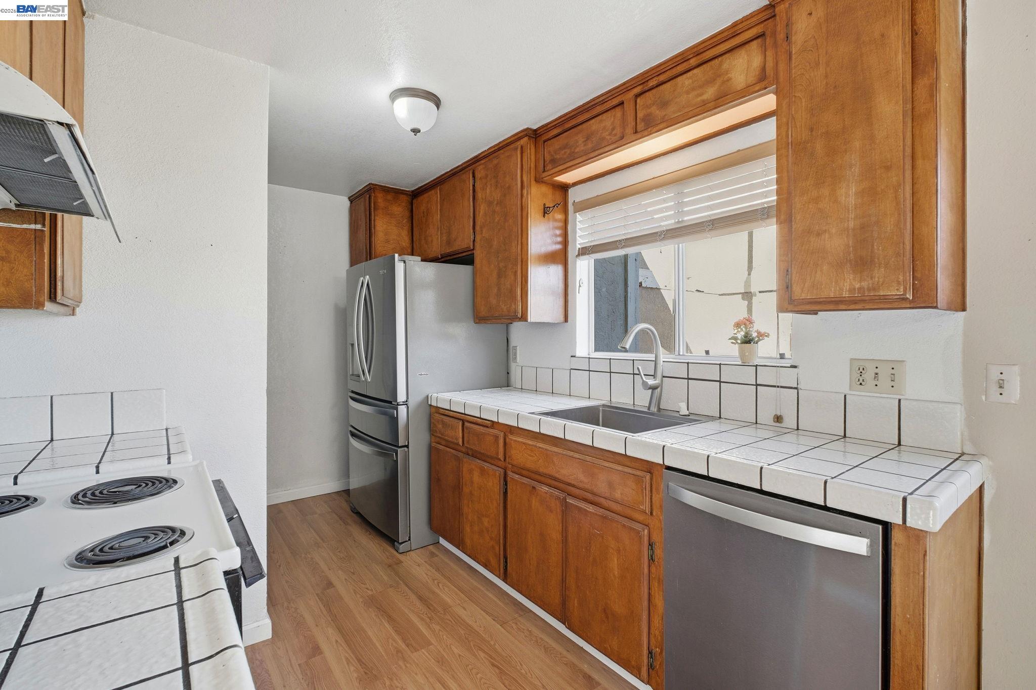 Photo #6: 41125451 Listing: Photo #6