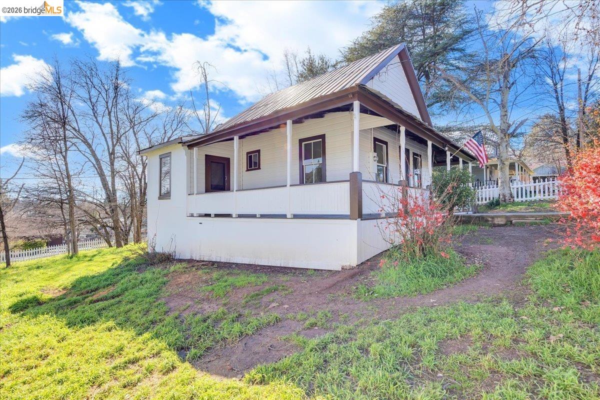 Detail Gallery Image 16 of 58 For 18433 Gardner Ave, Tuolumne,  CA 95379 - 2 Beds | 1 Baths