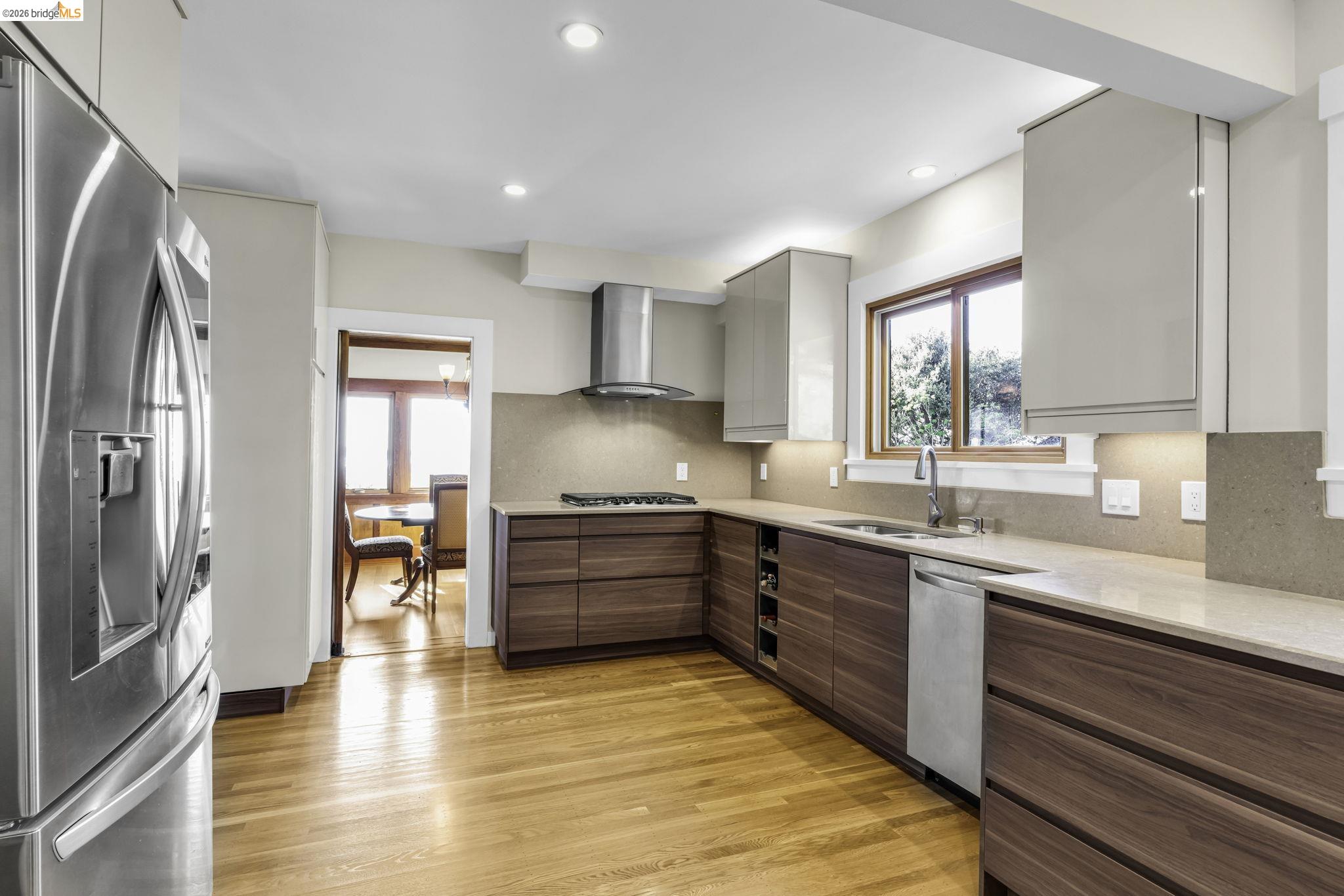 Detail Gallery Image 29 of 60 For 641 Alvarado Rd, Berkeley,  CA 94705 - 5 Beds | 3/1 Baths