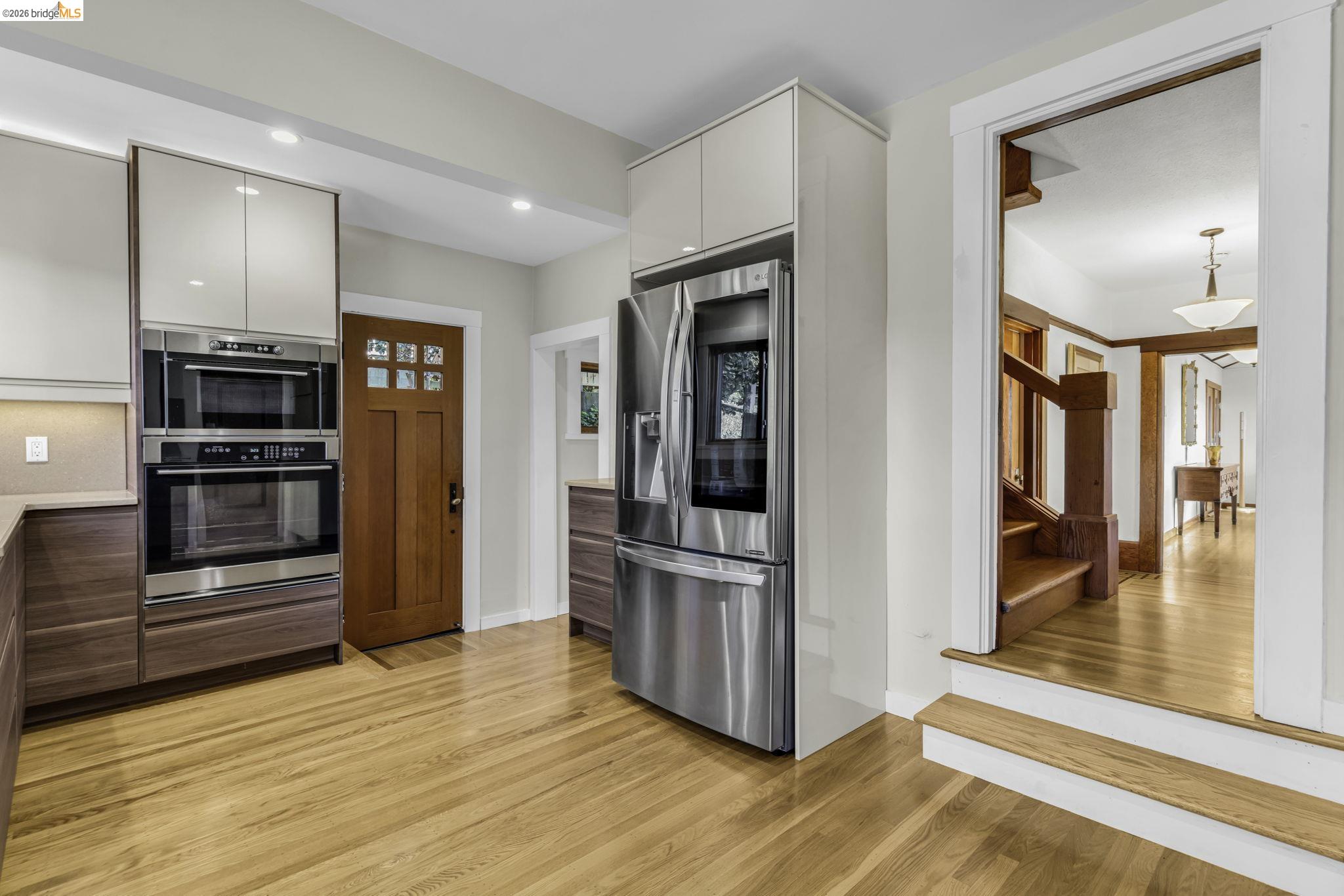 Detail Gallery Image 31 of 60 For 641 Alvarado Rd, Berkeley,  CA 94705 - 5 Beds | 3/1 Baths