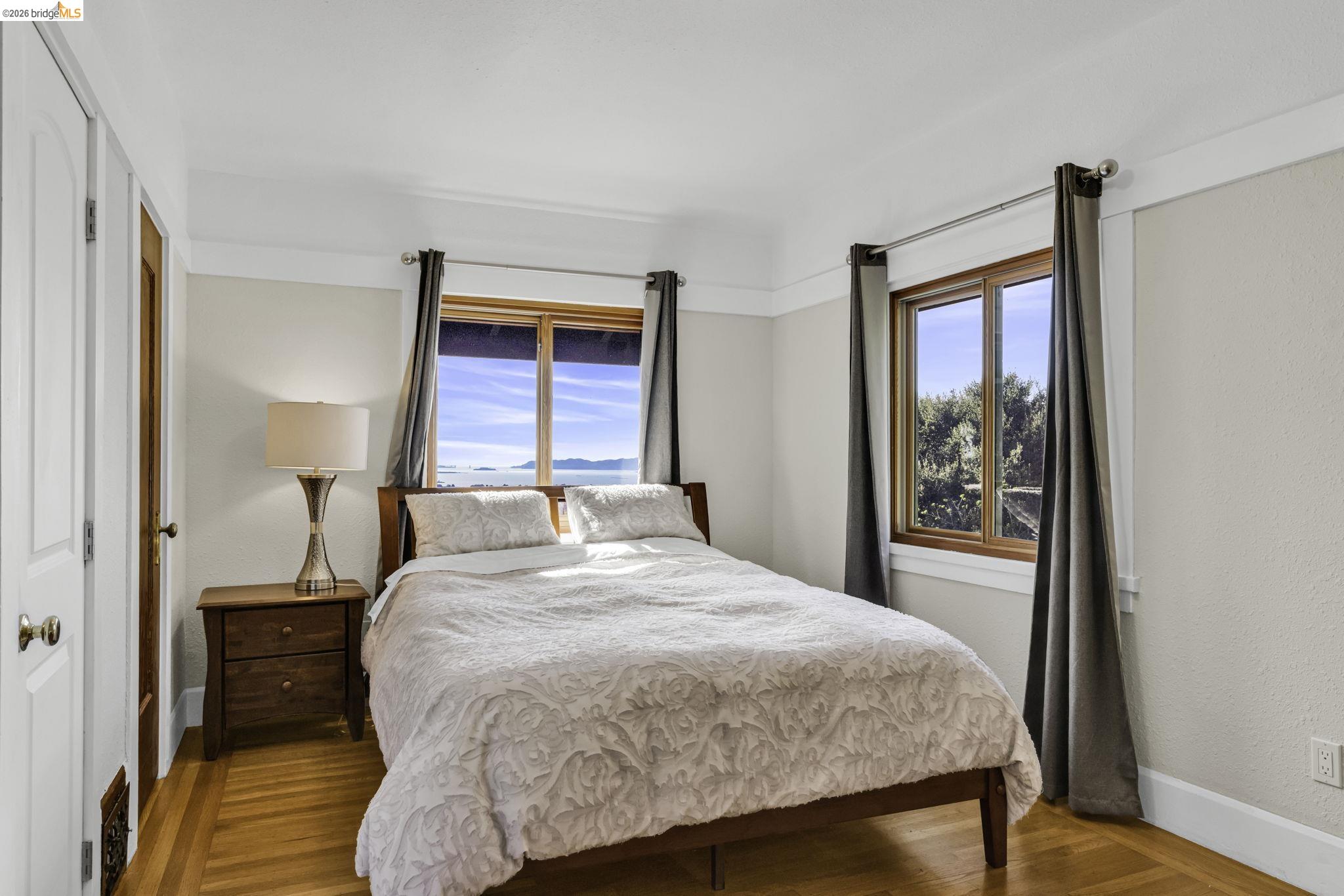 Detail Gallery Image 38 of 60 For 641 Alvarado Rd, Berkeley,  CA 94705 - 5 Beds | 3/1 Baths