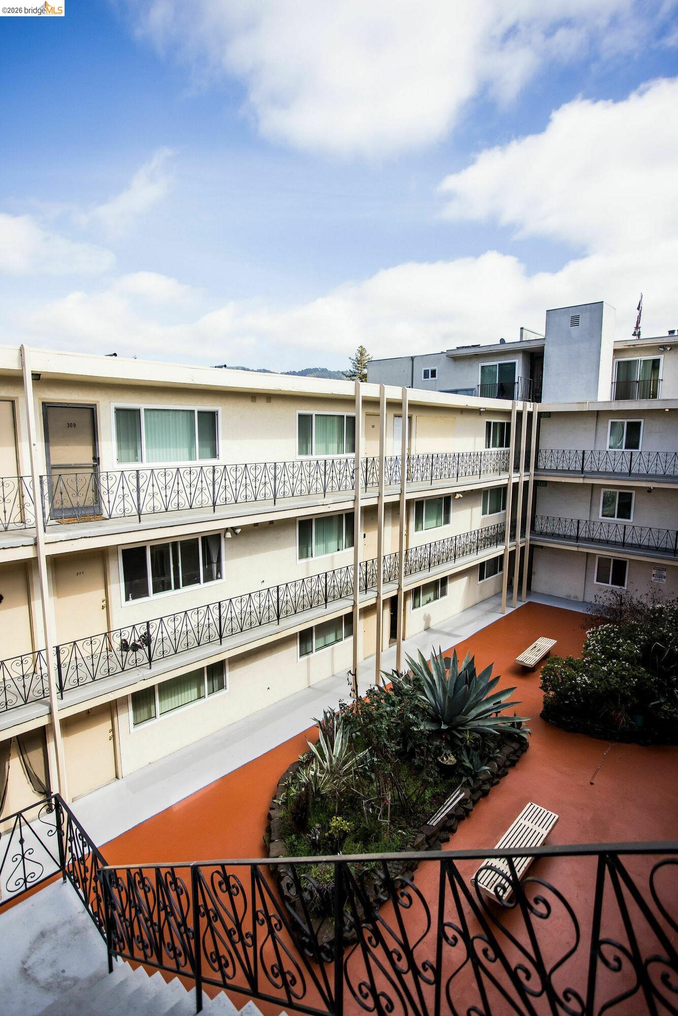 3525 Dimond, Oakland, CA, 94602