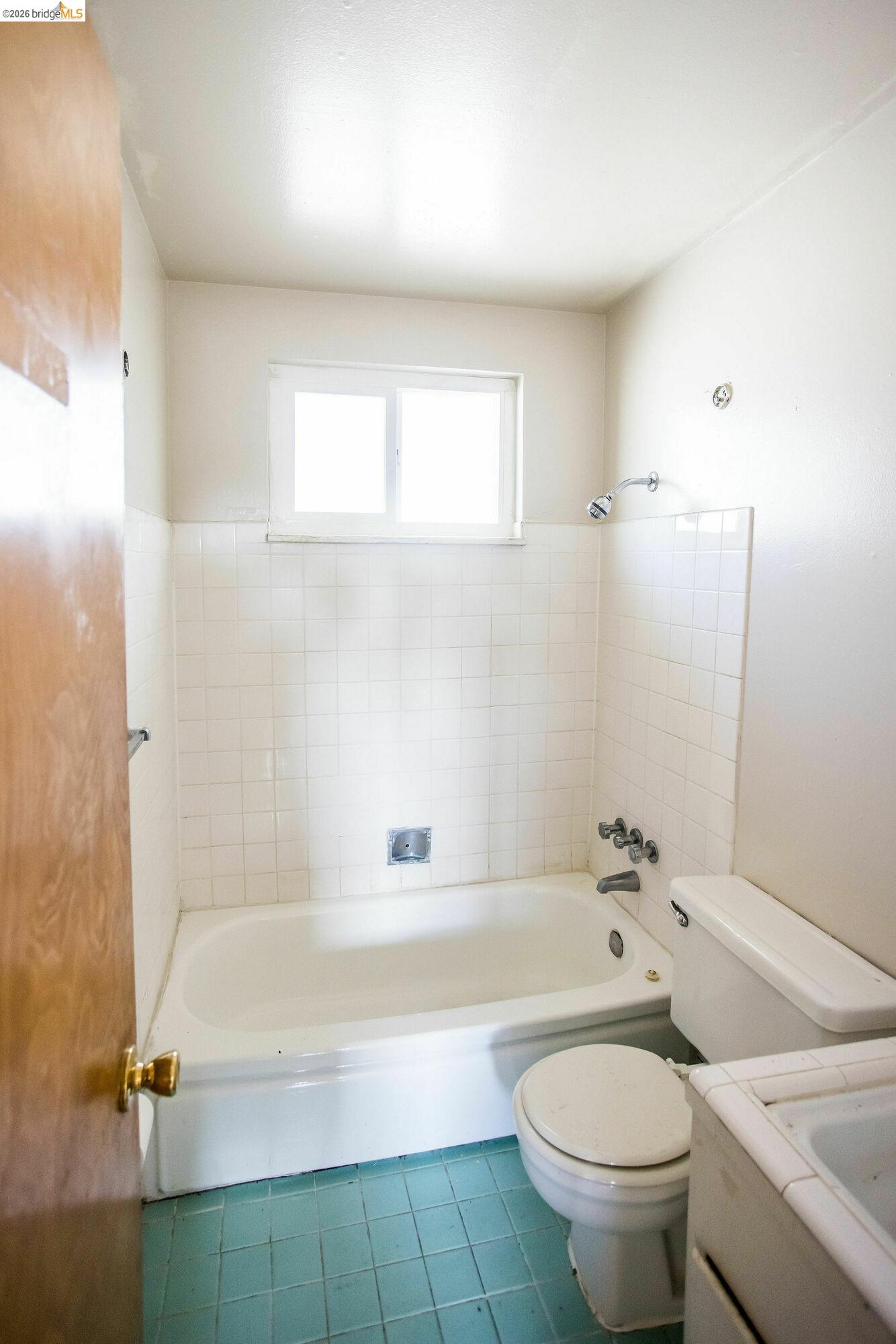 3525 Dimond, Oakland, CA, 94602