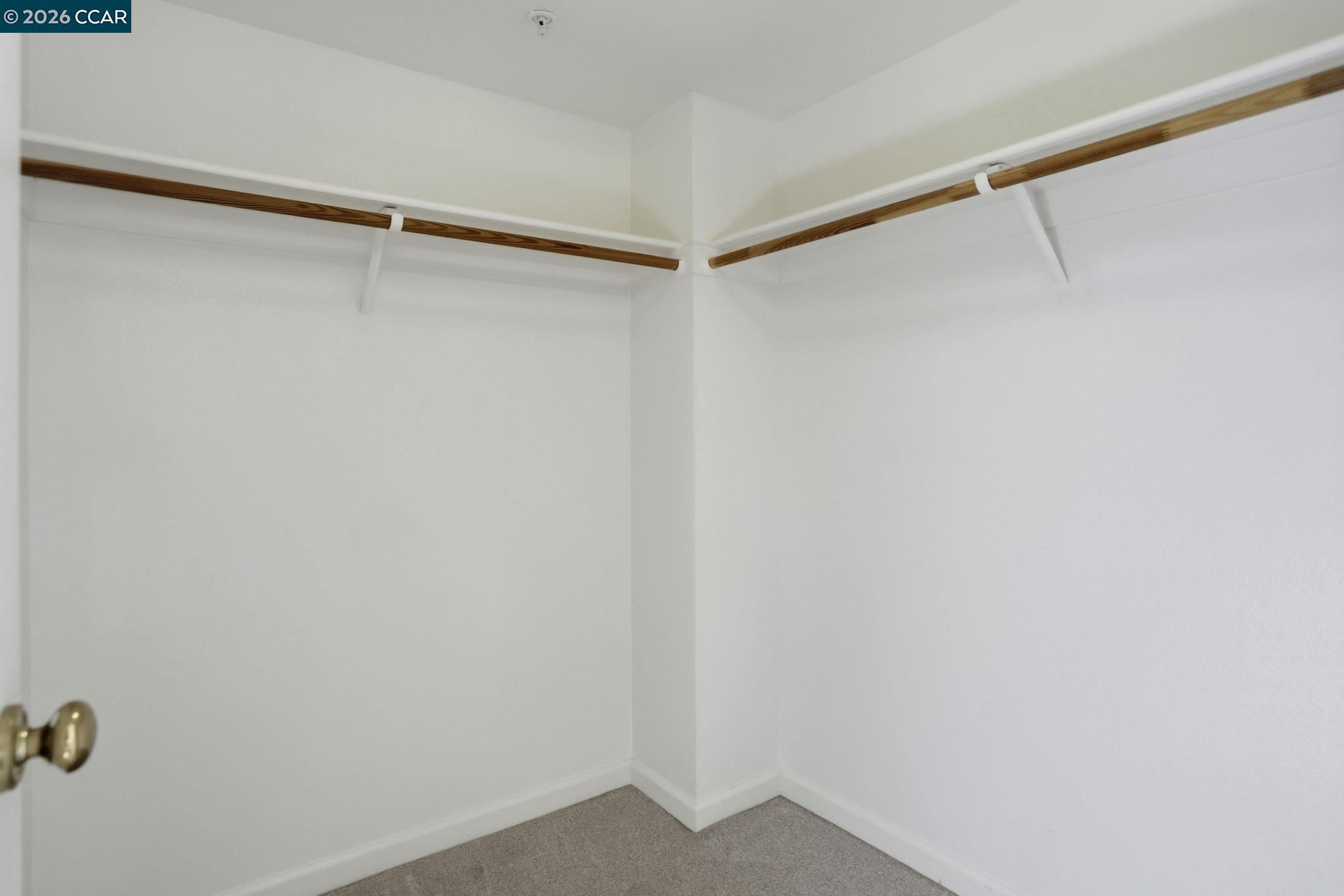 Photo #27: 41125458 Listing: Photo #27