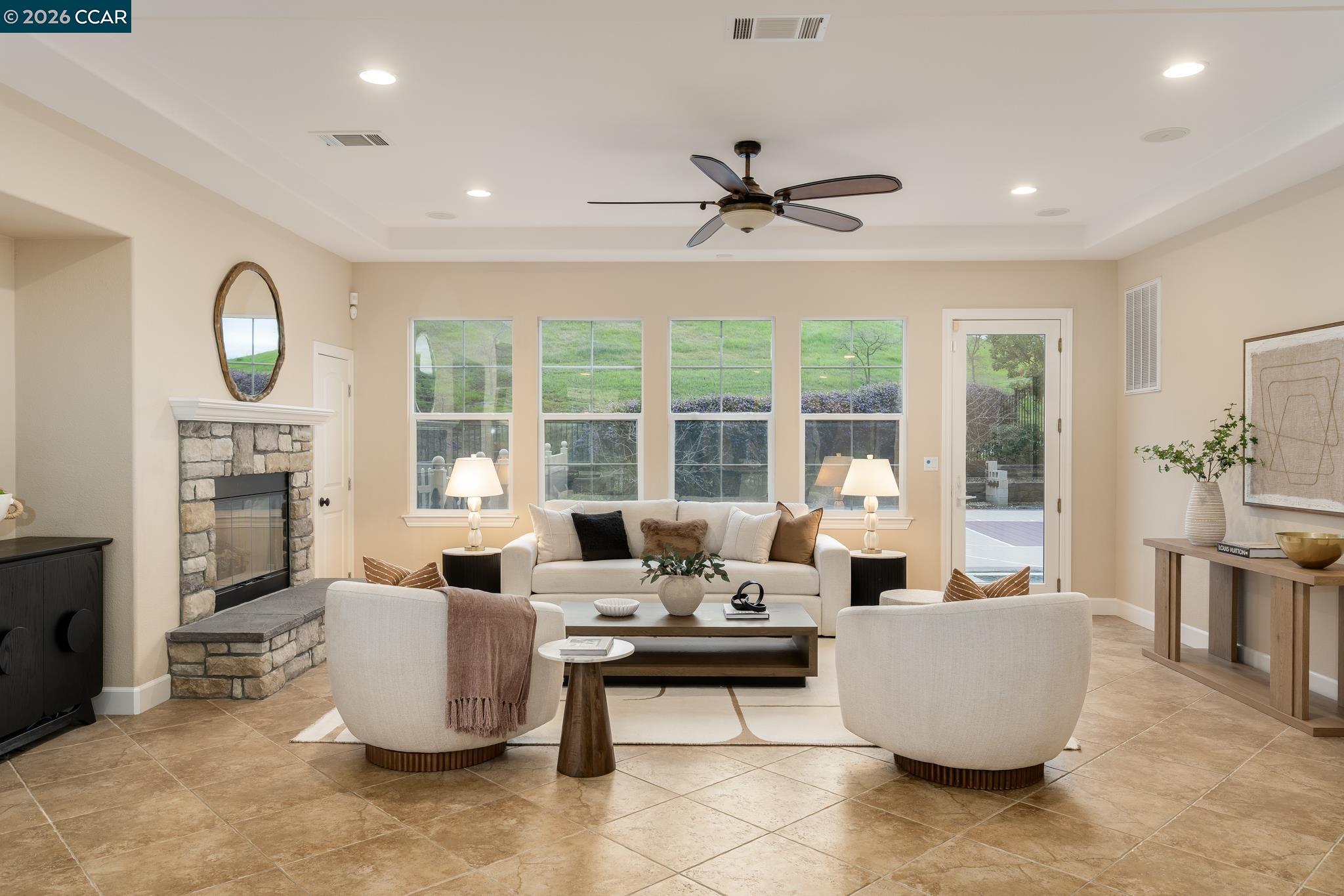 Detail Gallery Image 14 of 46 For 5058 Holborn Way, San Ramon,  CA 94582 - 5 Beds | 4/1 Baths