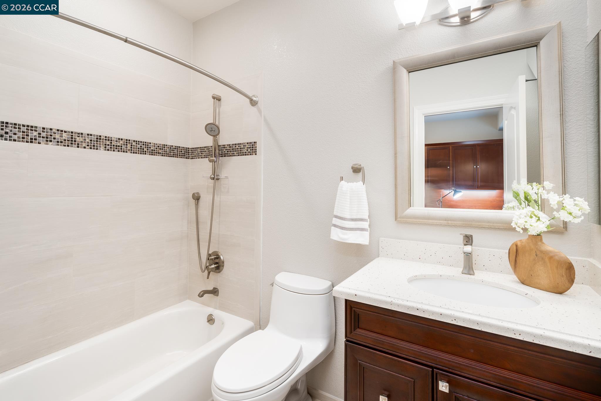 Detail Gallery Image 32 of 46 For 5058 Holborn Way, San Ramon,  CA 94582 - 5 Beds | 4/1 Baths