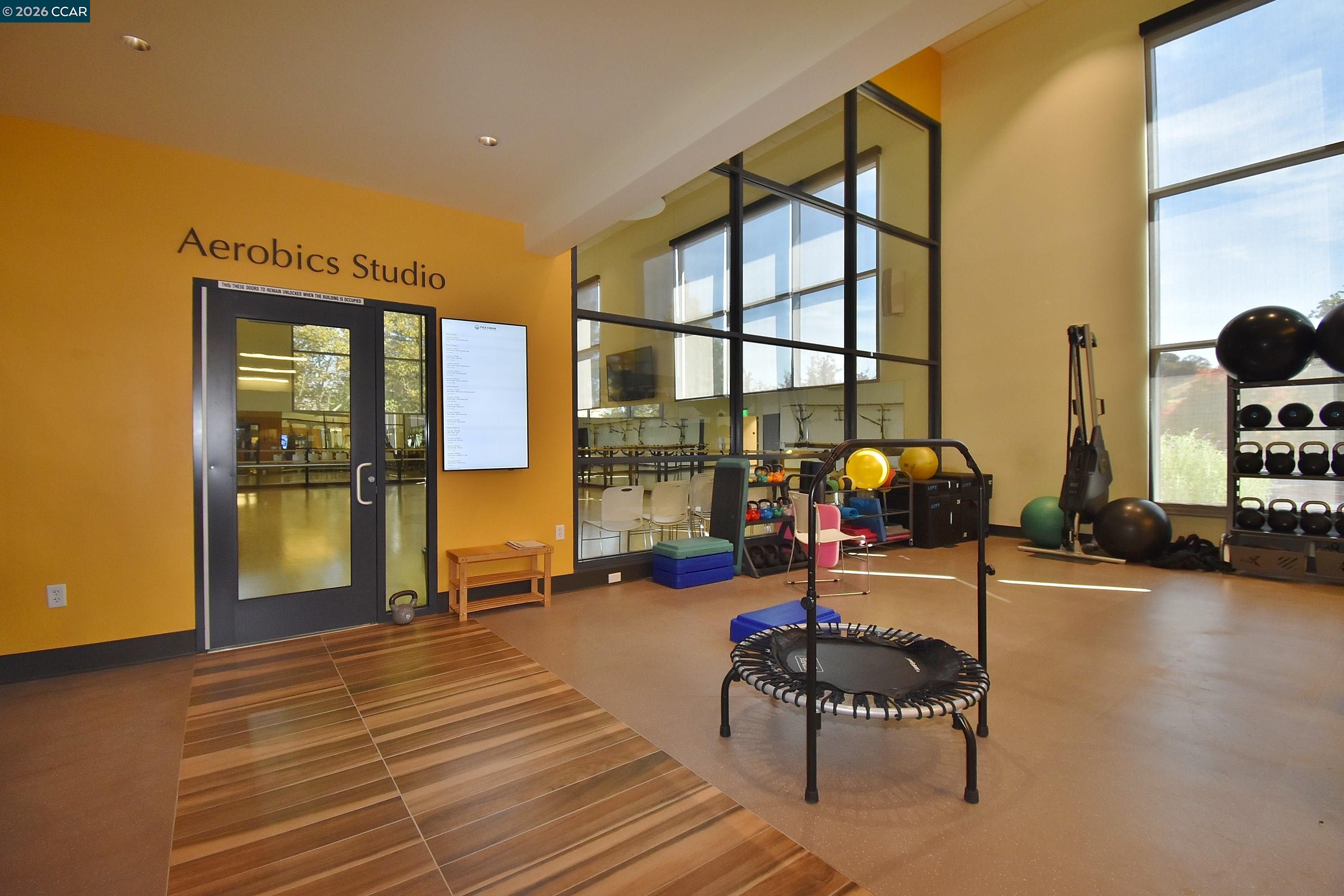 Photo #36: 41125461 Listing: Photo #36