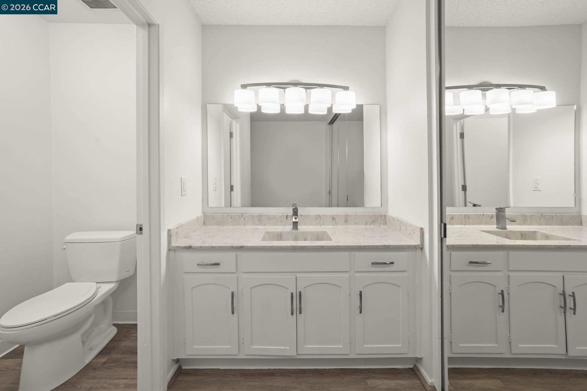 Photo #5: 41125461 Listing: Photo #5