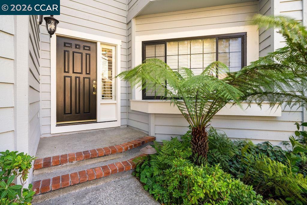 Photo #2: 41125462 Listing: Photo #2