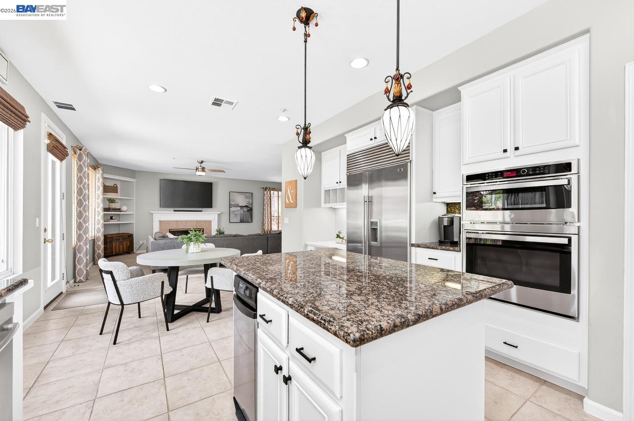 Detail Gallery Image 21 of 45 For 752 Troun Way, Livermore,  CA 94551 - 5 Beds | 3/1 Baths