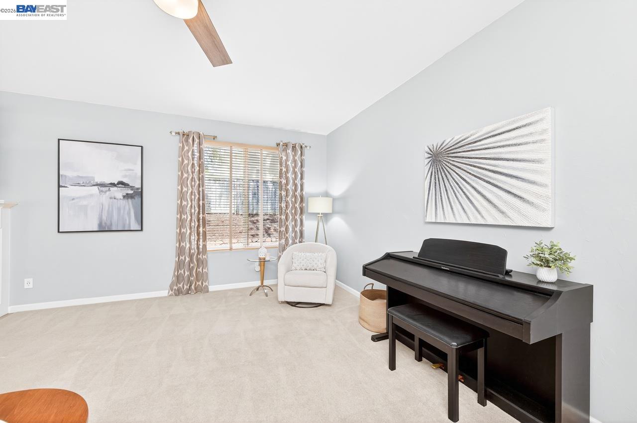 Detail Gallery Image 27 of 45 For 752 Troun Way, Livermore,  CA 94551 - 5 Beds | 3/1 Baths