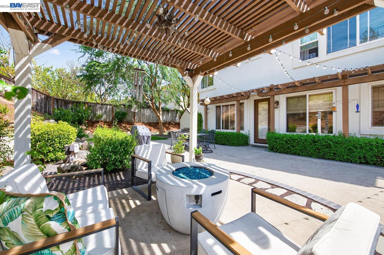 Detail Gallery Image 42 of 45 For 752 Troun Way, Livermore,  CA 94551 - 5 Beds | 3/1 Baths