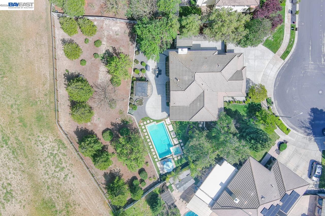 Detail Gallery Image 48 of 52 For 752 Troun Way, Livermore,  CA 94551 - 5 Beds | 3/1 Baths