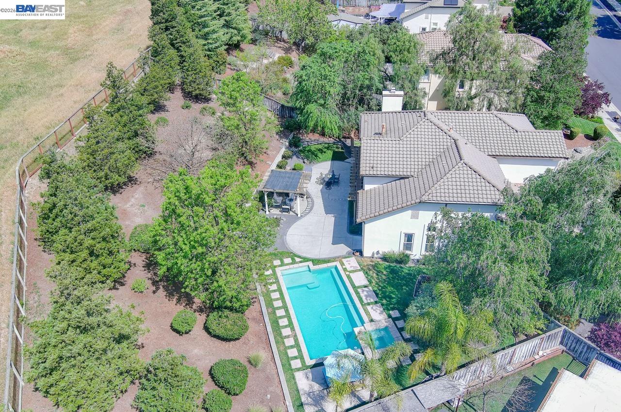 Detail Gallery Image 49 of 52 For 752 Troun Way, Livermore,  CA 94551 - 5 Beds | 3/1 Baths