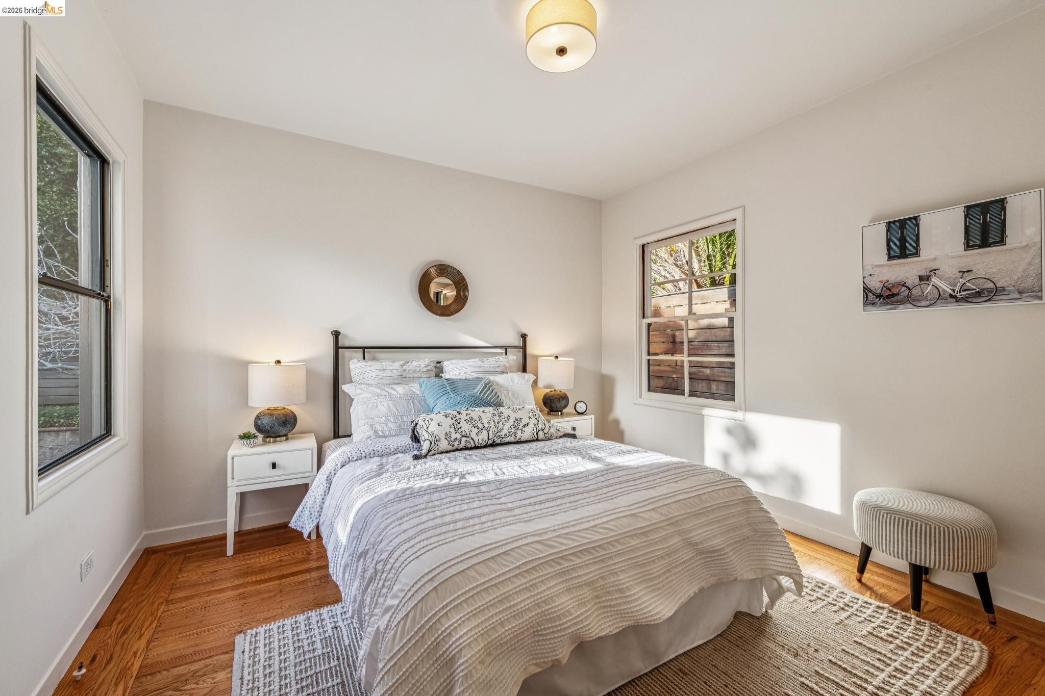 Detail Gallery Image 20 of 34 For 11 Parkside Dr, Piedmont,  CA 94611 - 3 Beds | 2 Baths