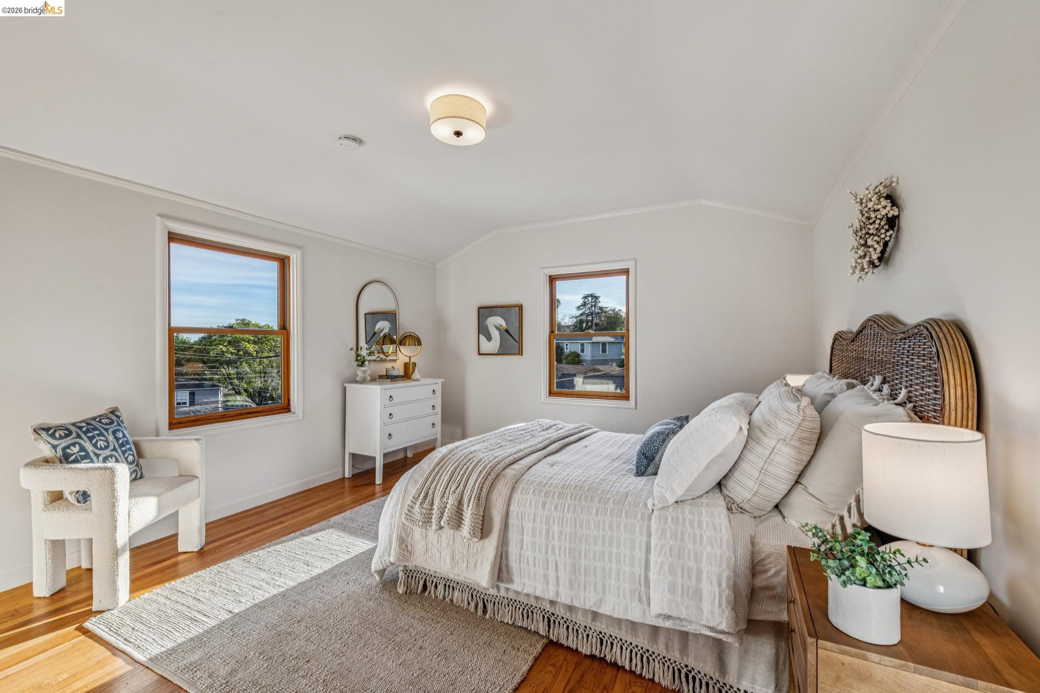 Detail Gallery Image 26 of 34 For 11 Parkside Dr, Piedmont,  CA 94611 - 3 Beds | 2 Baths