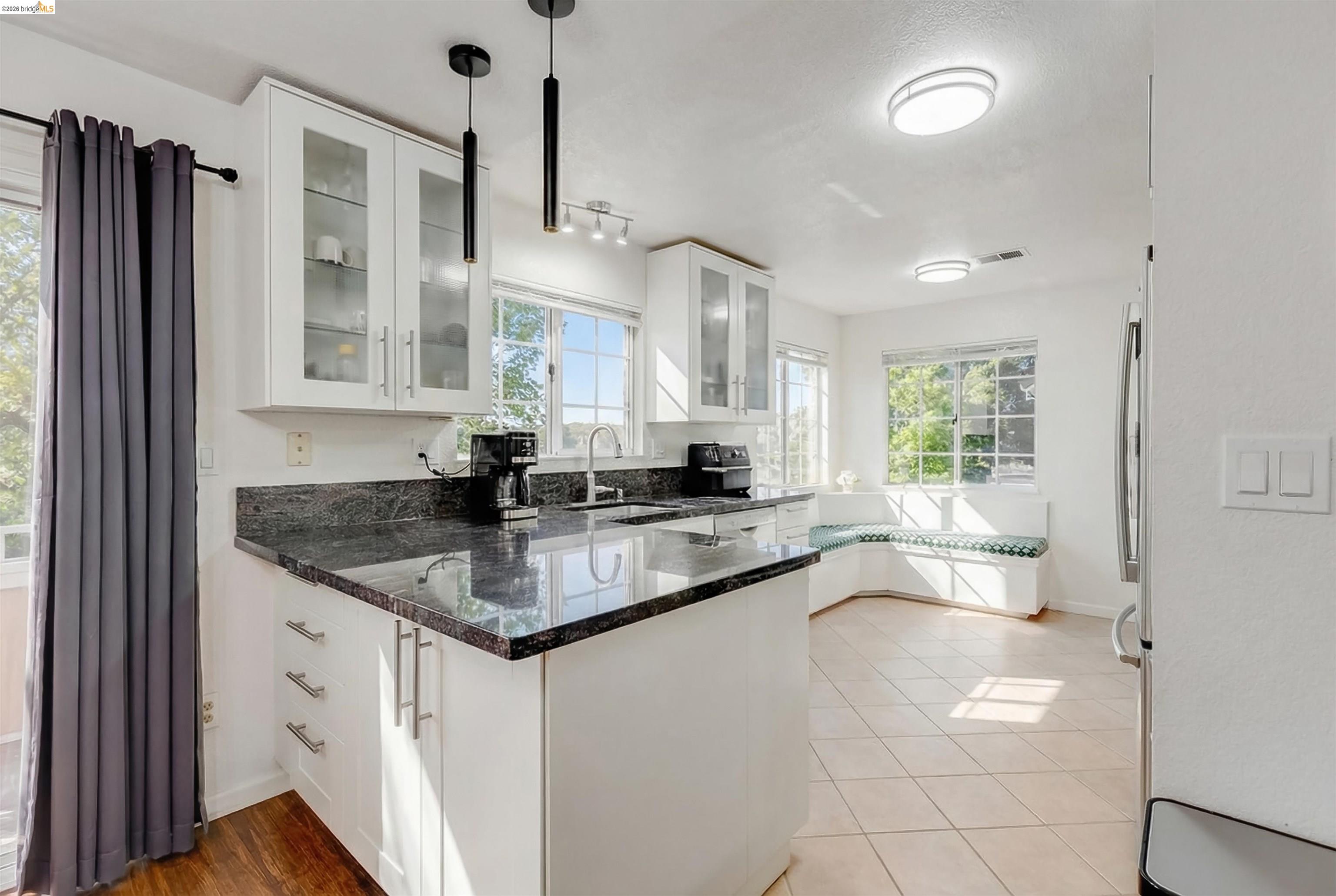 Photo #14: 41125465 Listing: Photo #14