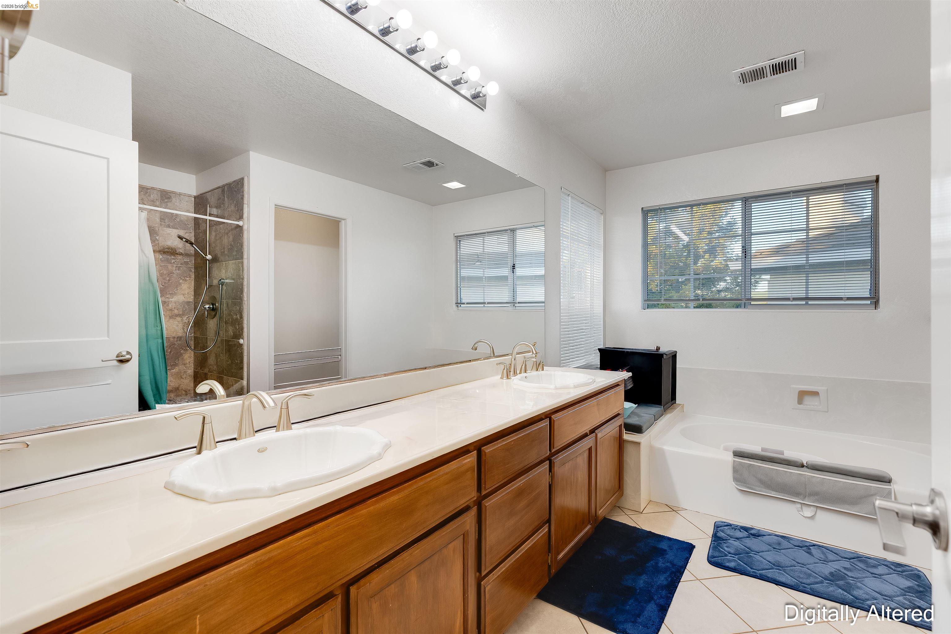 Photo #23: 41125465 Listing: Photo #23