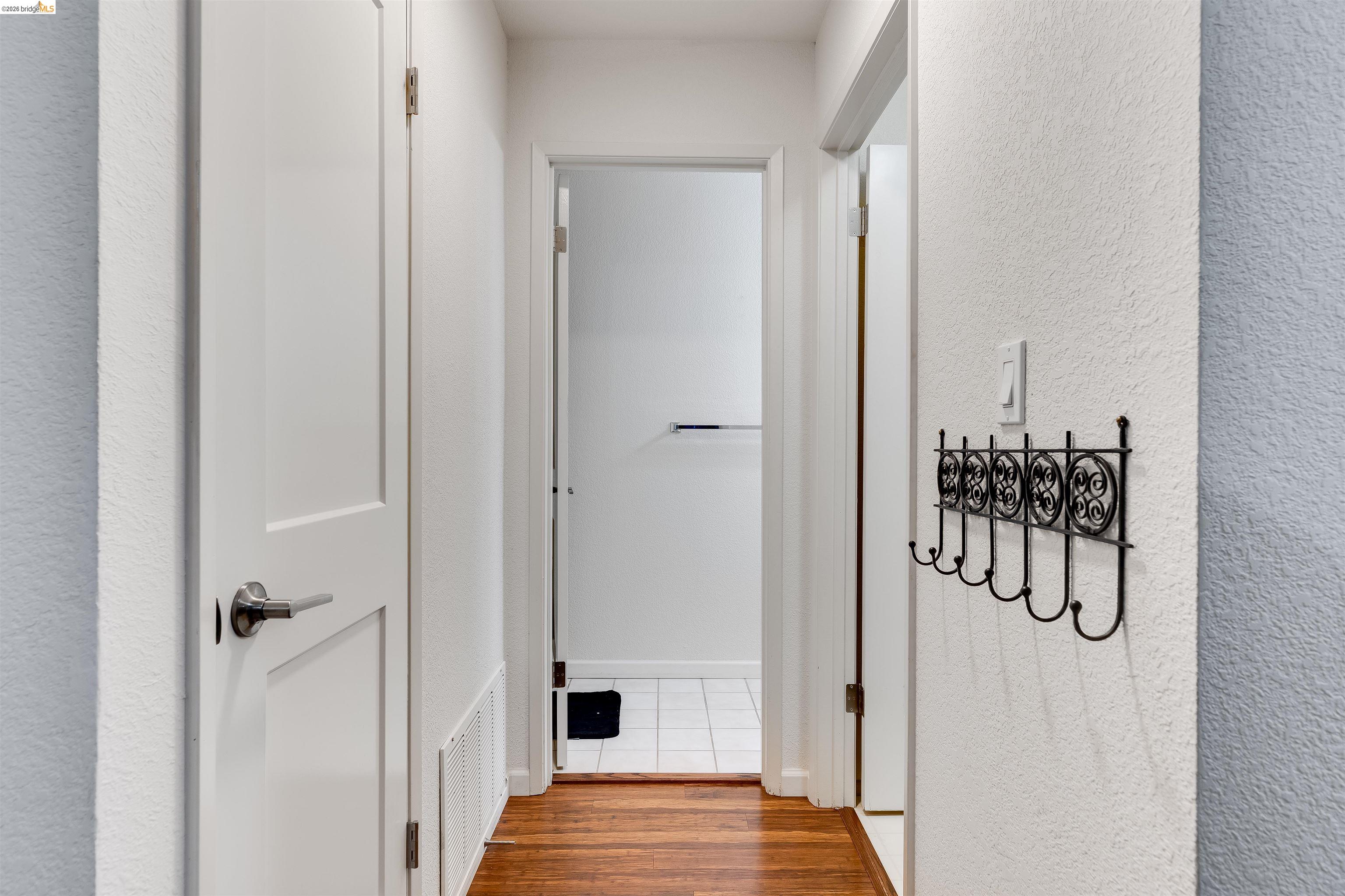 Photo #7: 41125465 Listing: Photo #7