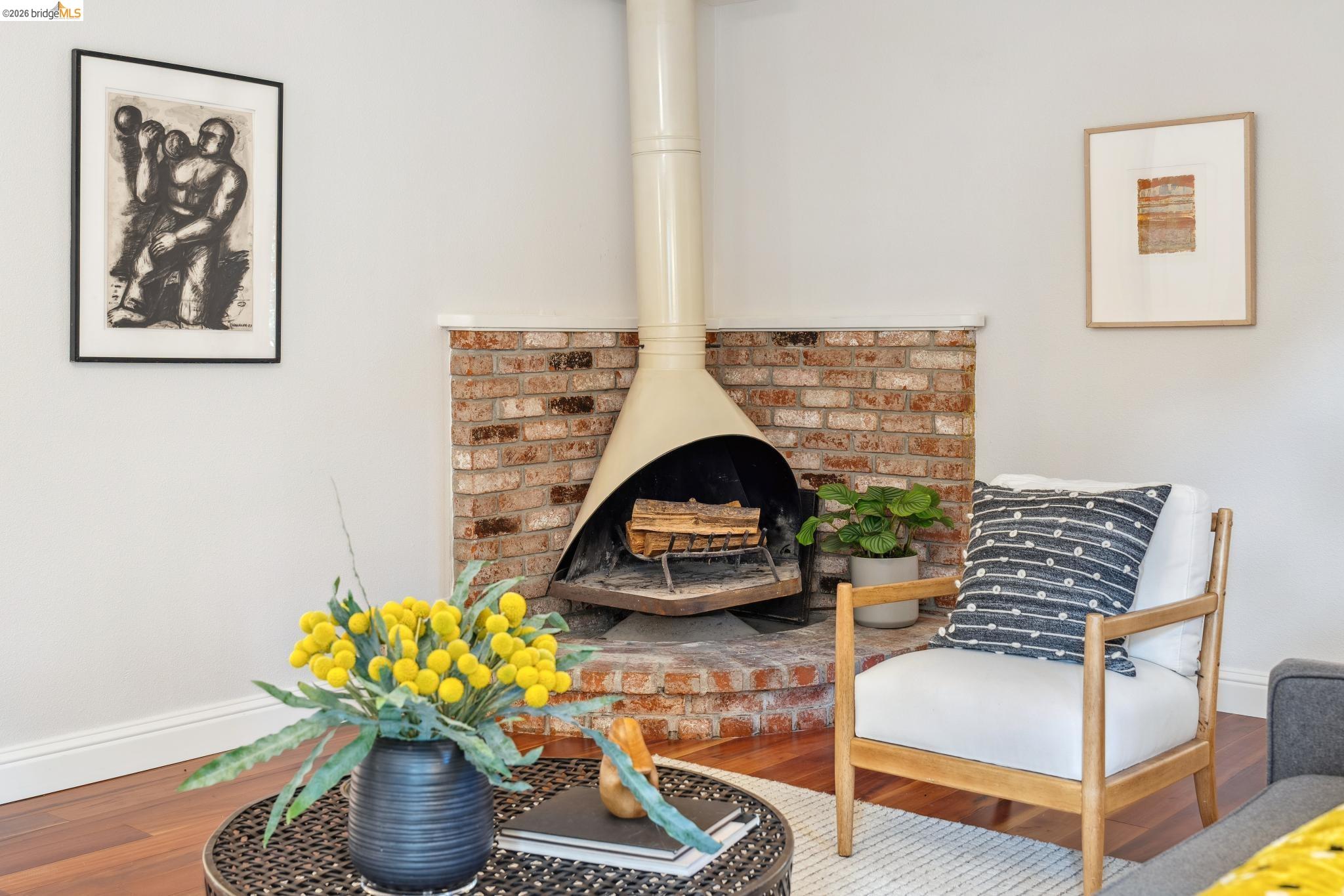 Detail Gallery Image 33 of 46 For 6785 Aitken Dr, Oakland,  CA 94611 - 4 Beds | 3 Baths