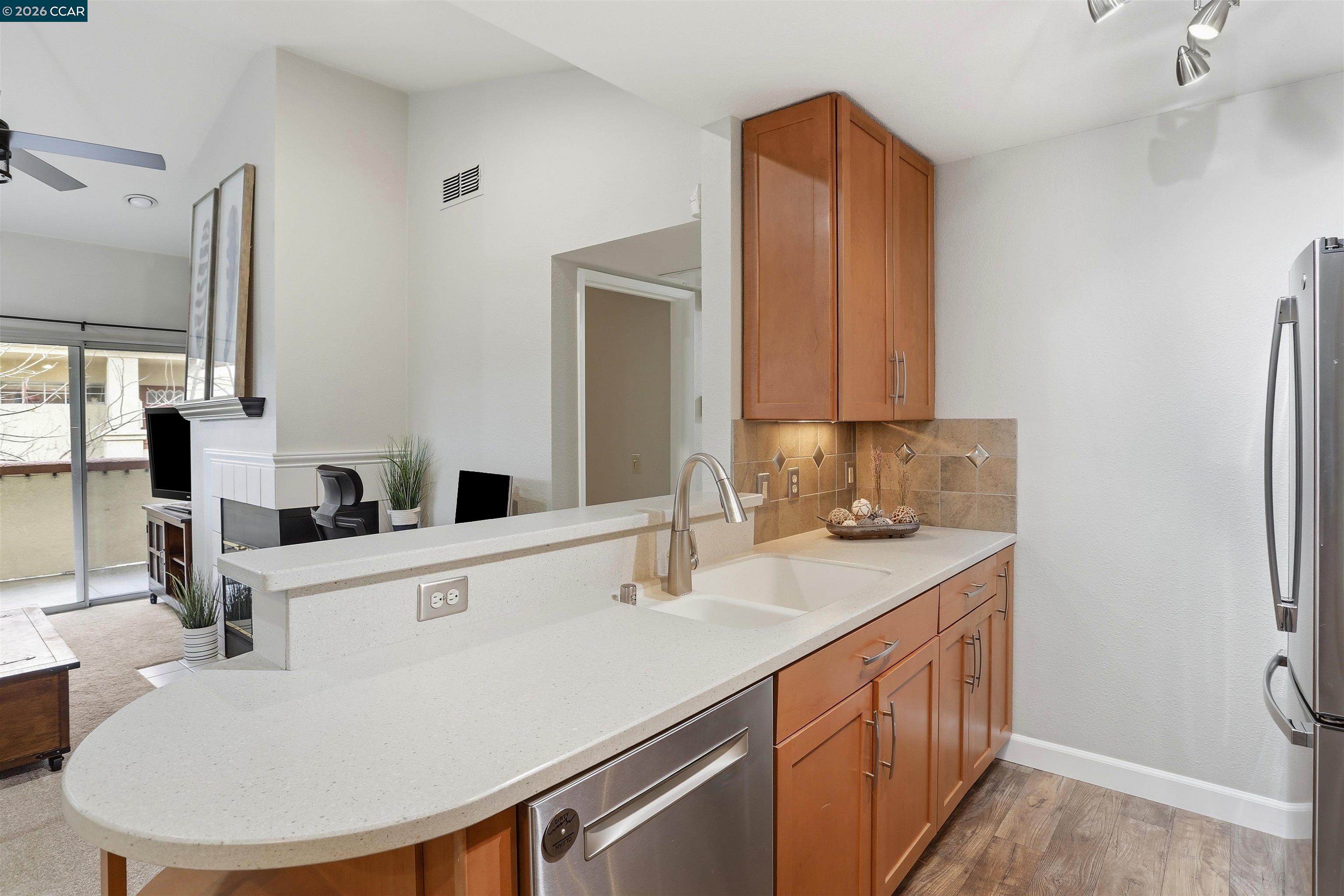 Photo #10: 41125468 Listing: Photo #10