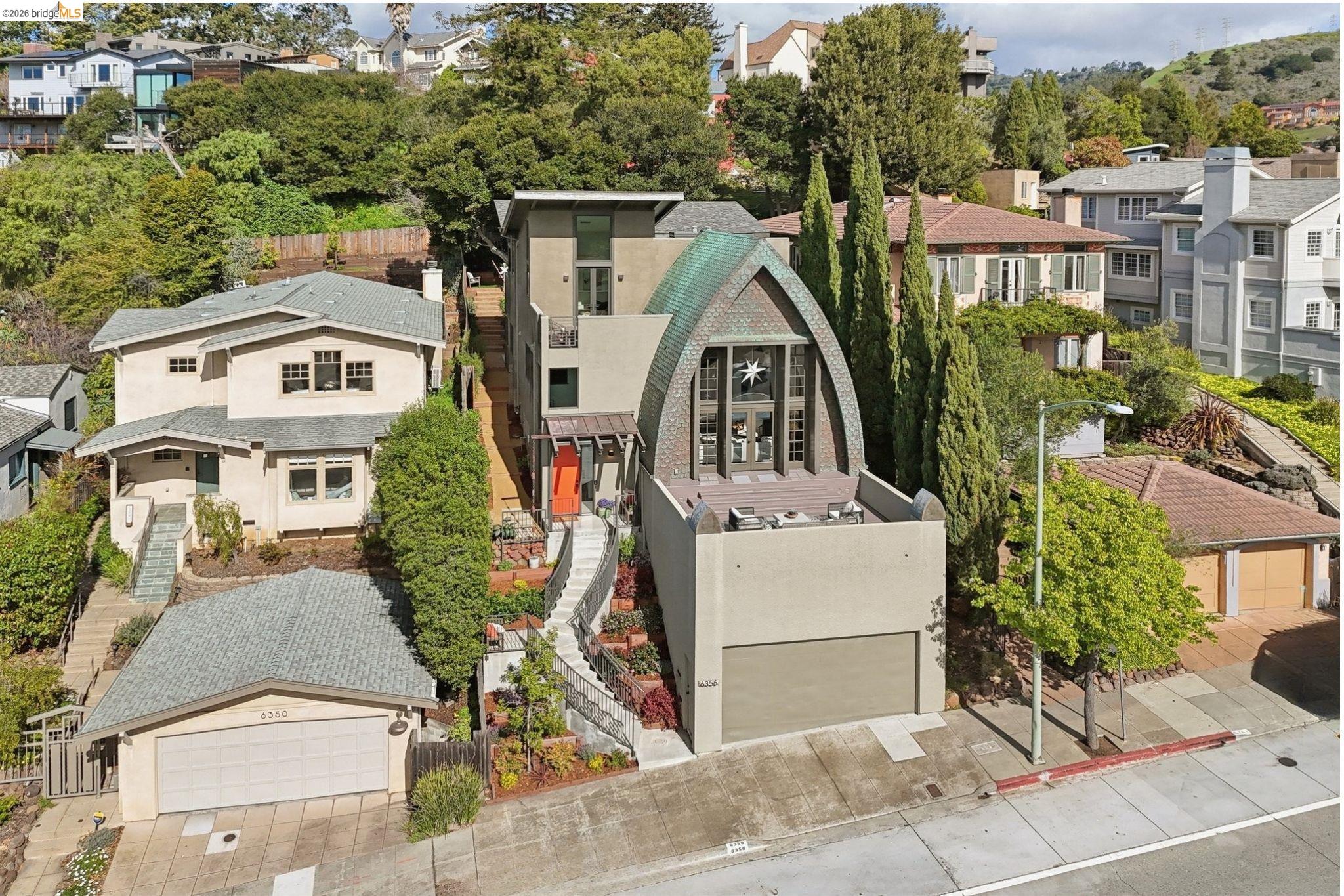 Detail Gallery Image 58 of 60 For 6356 Broadway Ter, Oakland,  CA 94618 - 4 Beds | 3 Baths